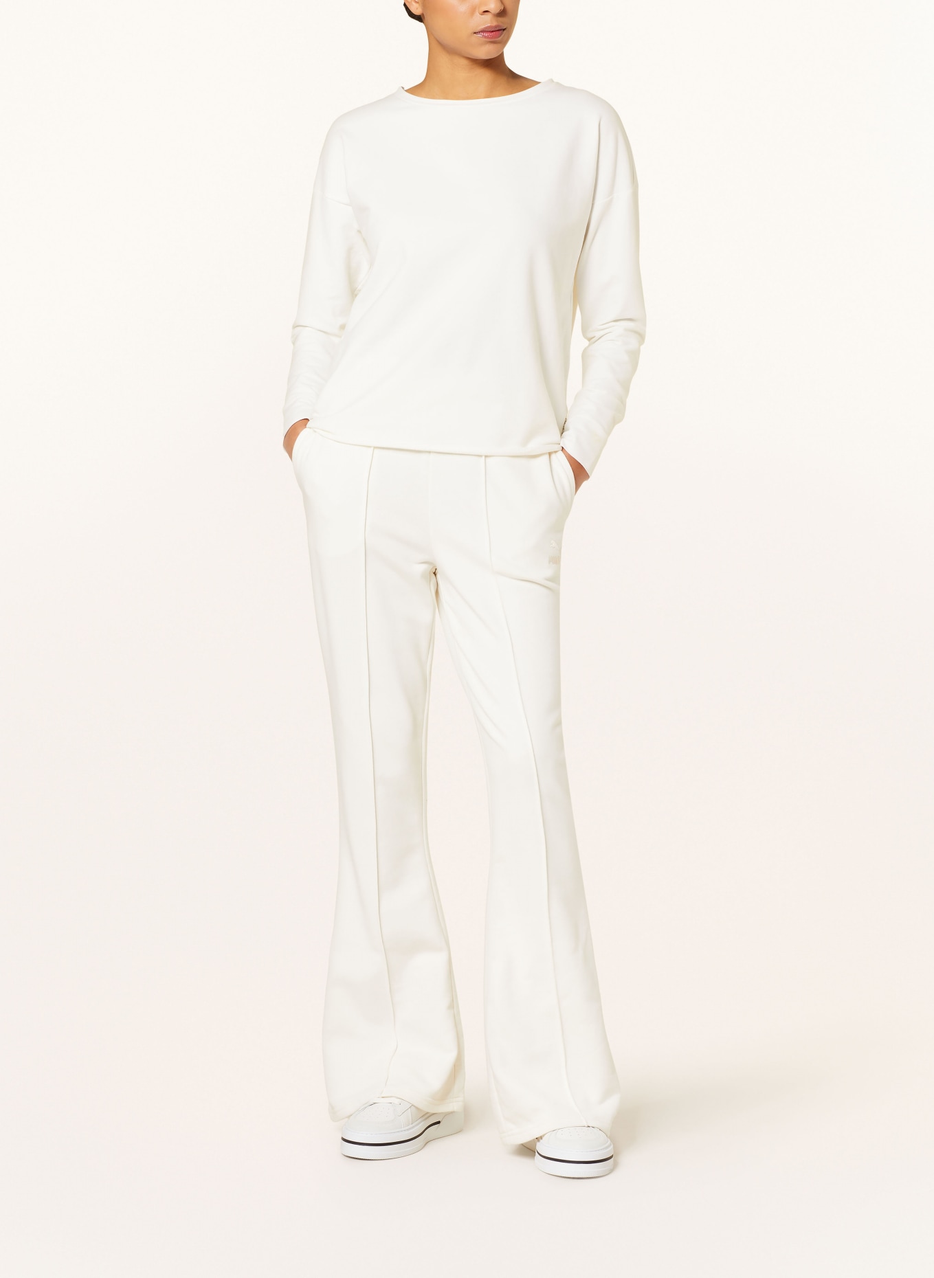 PUMA Sweatpants CLASSICS, Color: CREAM (Image 2)