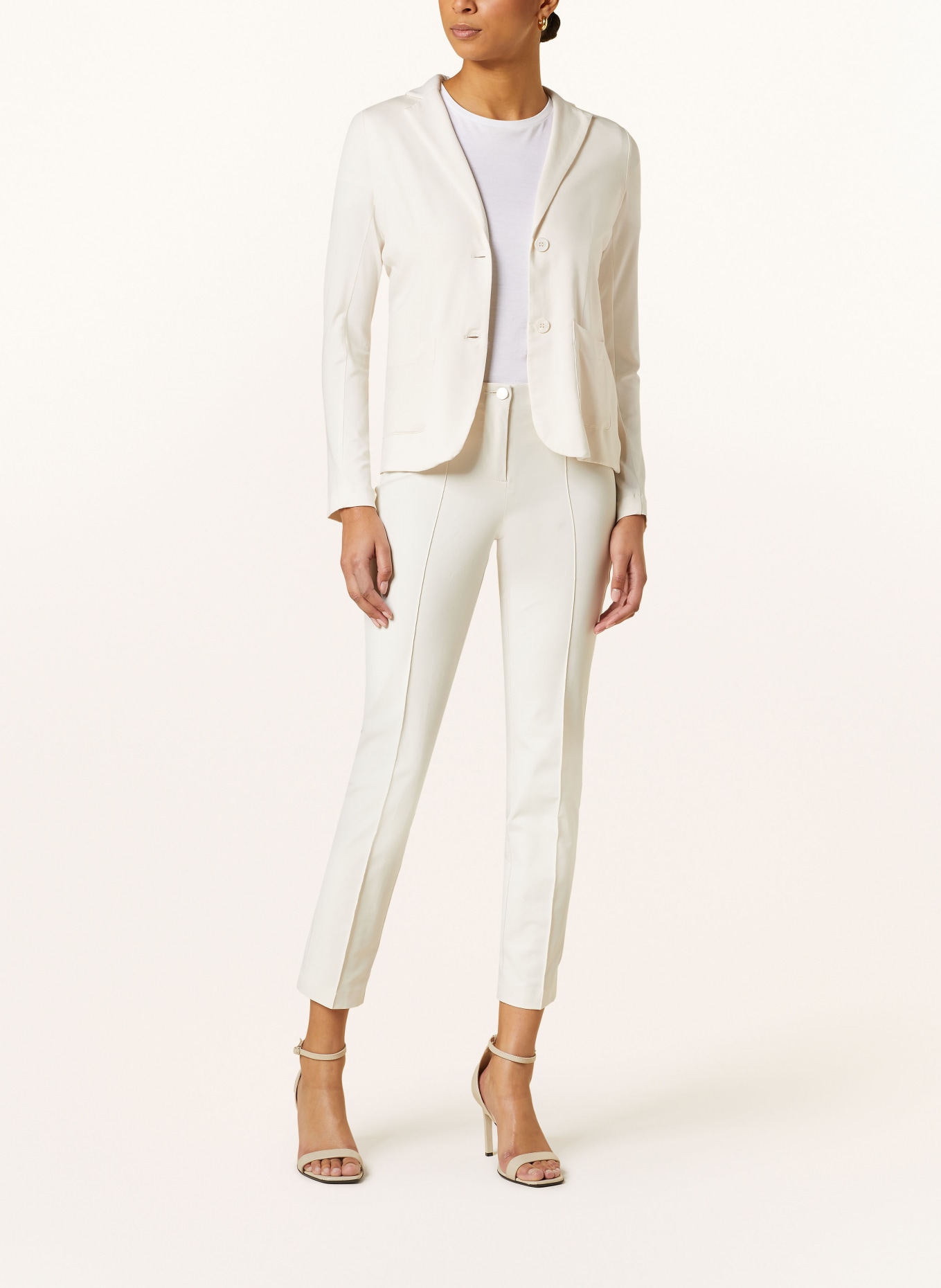 White jersey shop blazer