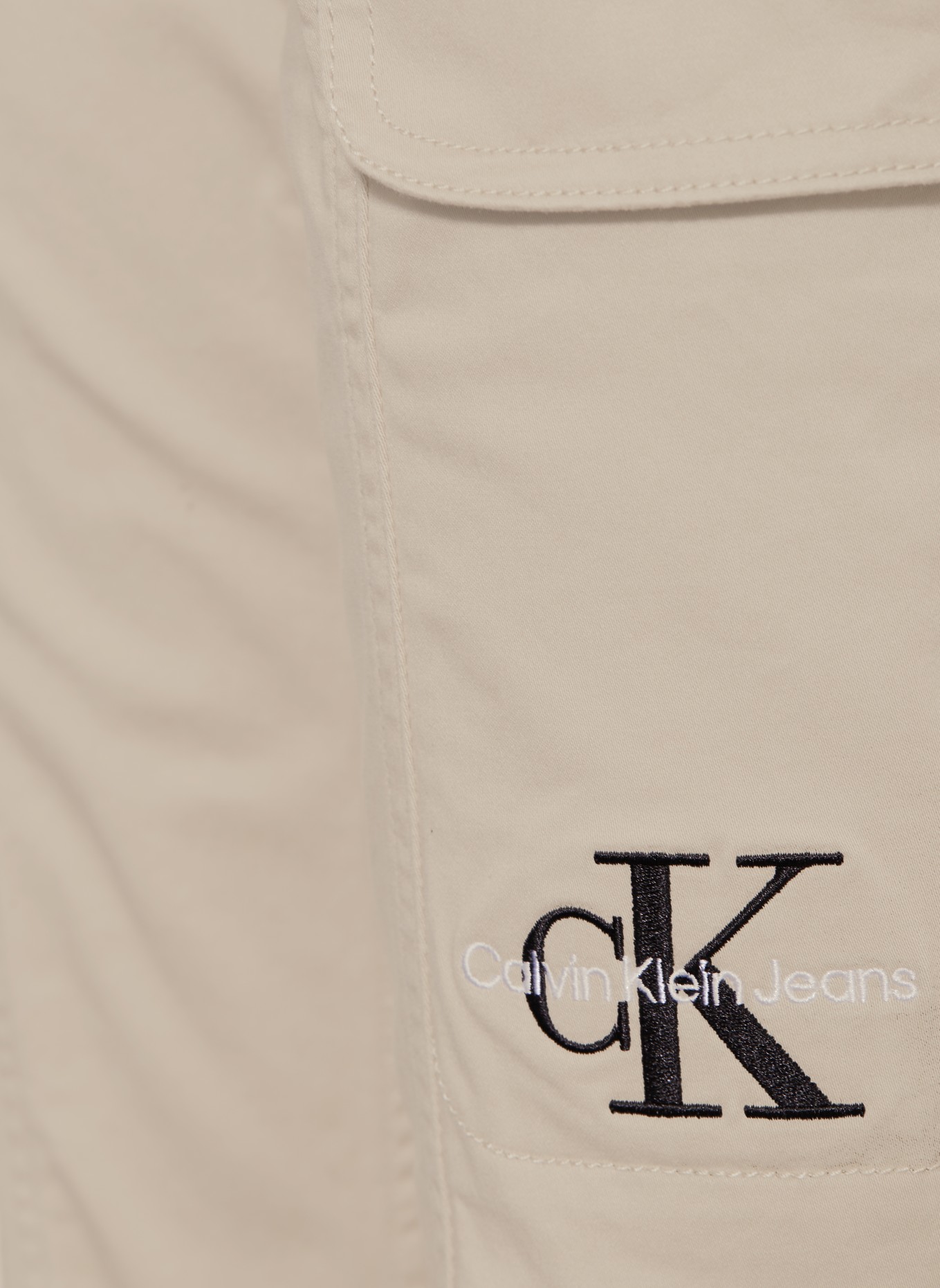 Calvin Klein Cargo kalhoty, Barva: ČERNOŠEDÁ (Obrázek 3)