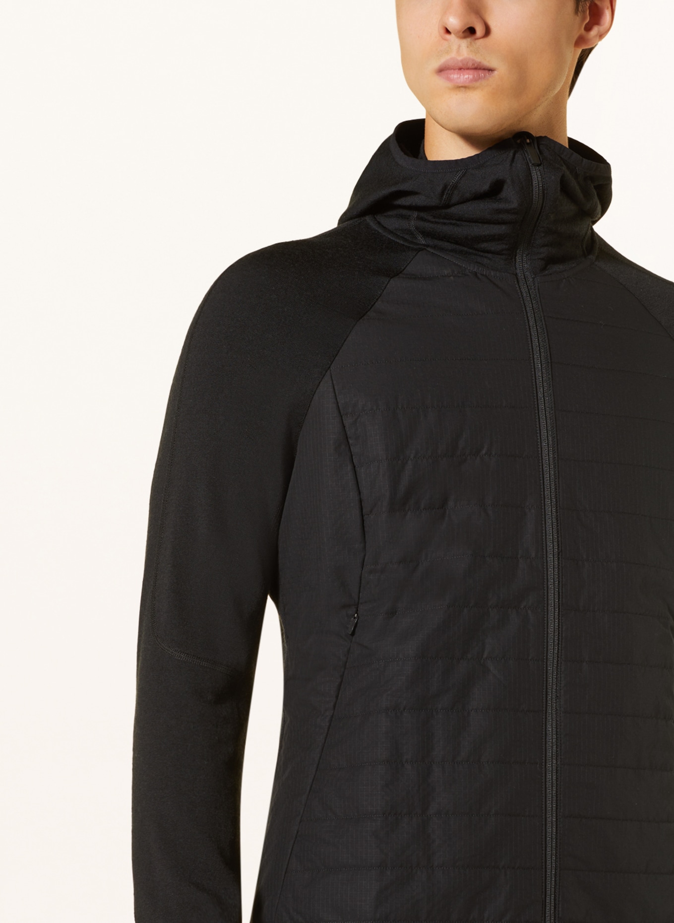icebreaker Mid-layer jacket QUANTUM made of merino wool, Color: BLACK (Image 5)