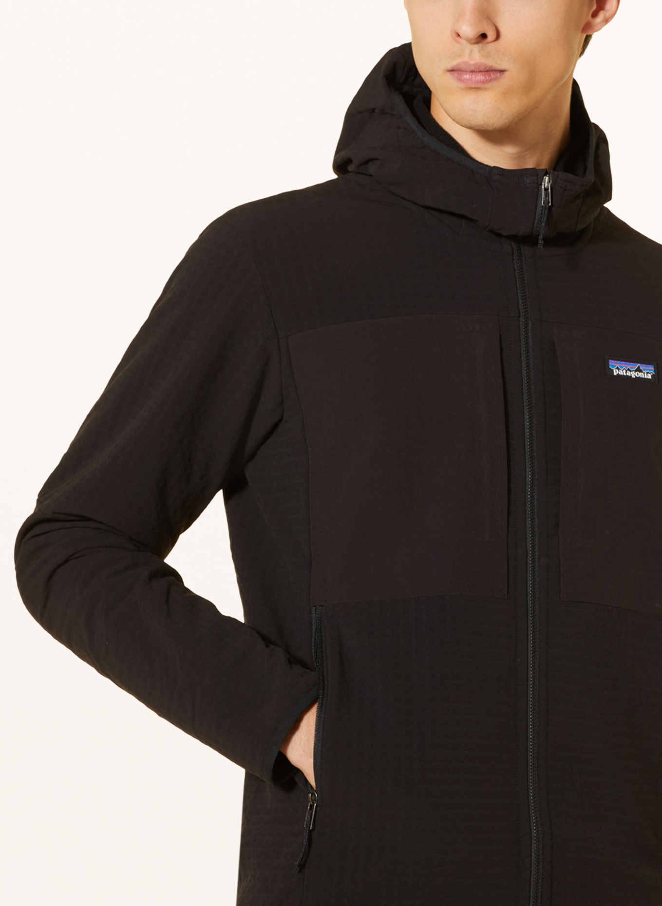 patagonia Outdoor jacket R2® TechFace, Color: BLACK (Image 4)