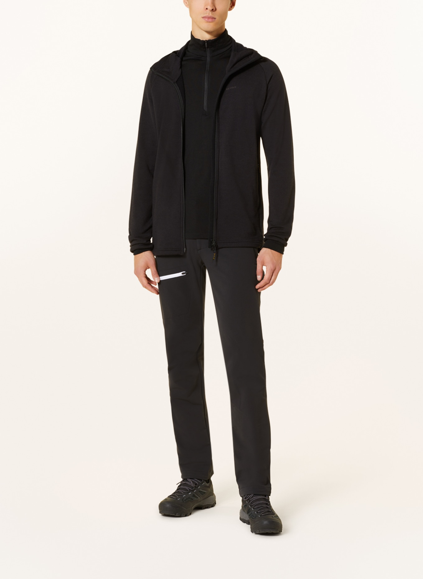 DEVOLD Mid-layer jacket NIBBA made of merino wool, Color: BLACK (Image 2)
