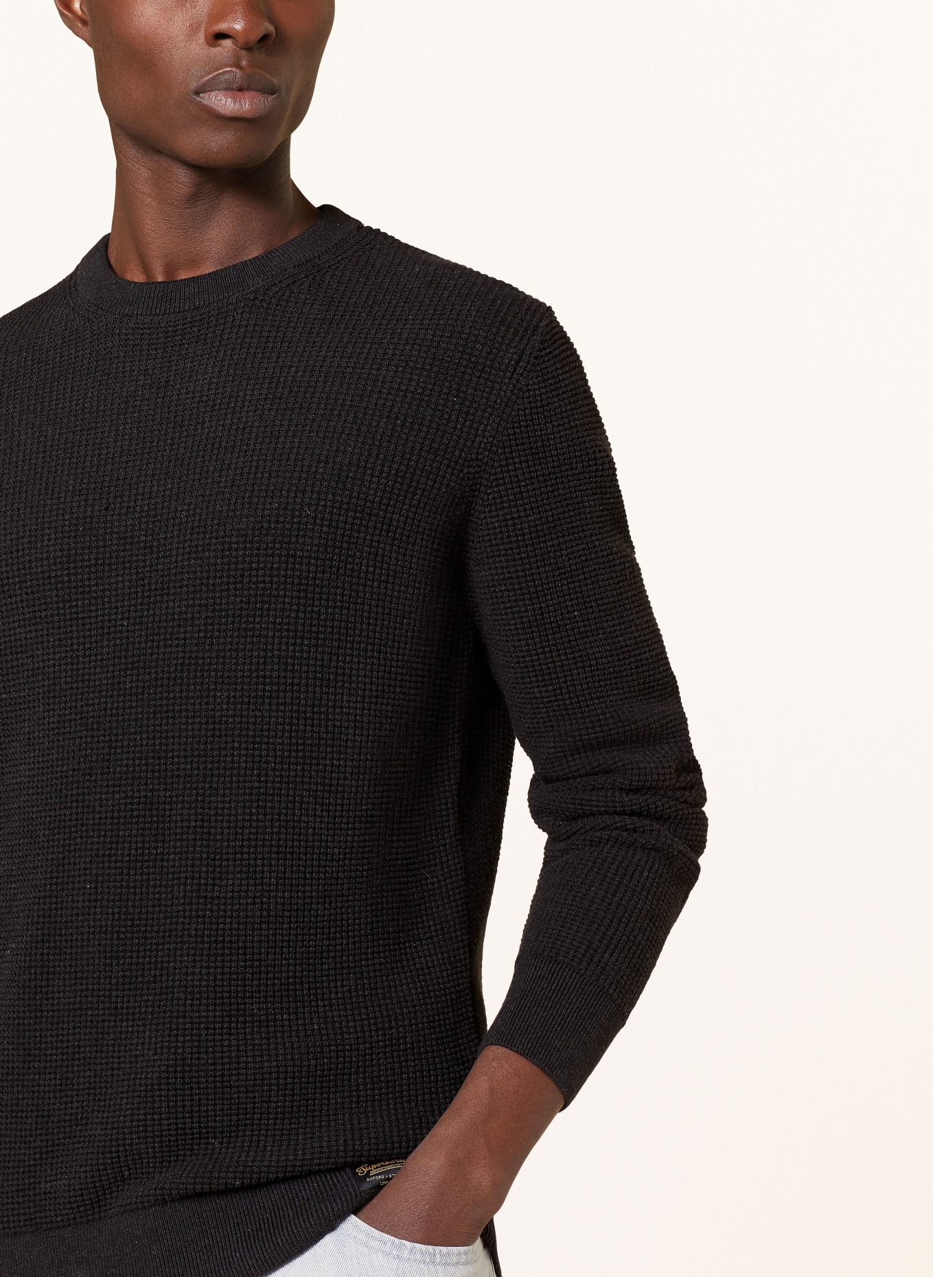 Superdry Sweater in black