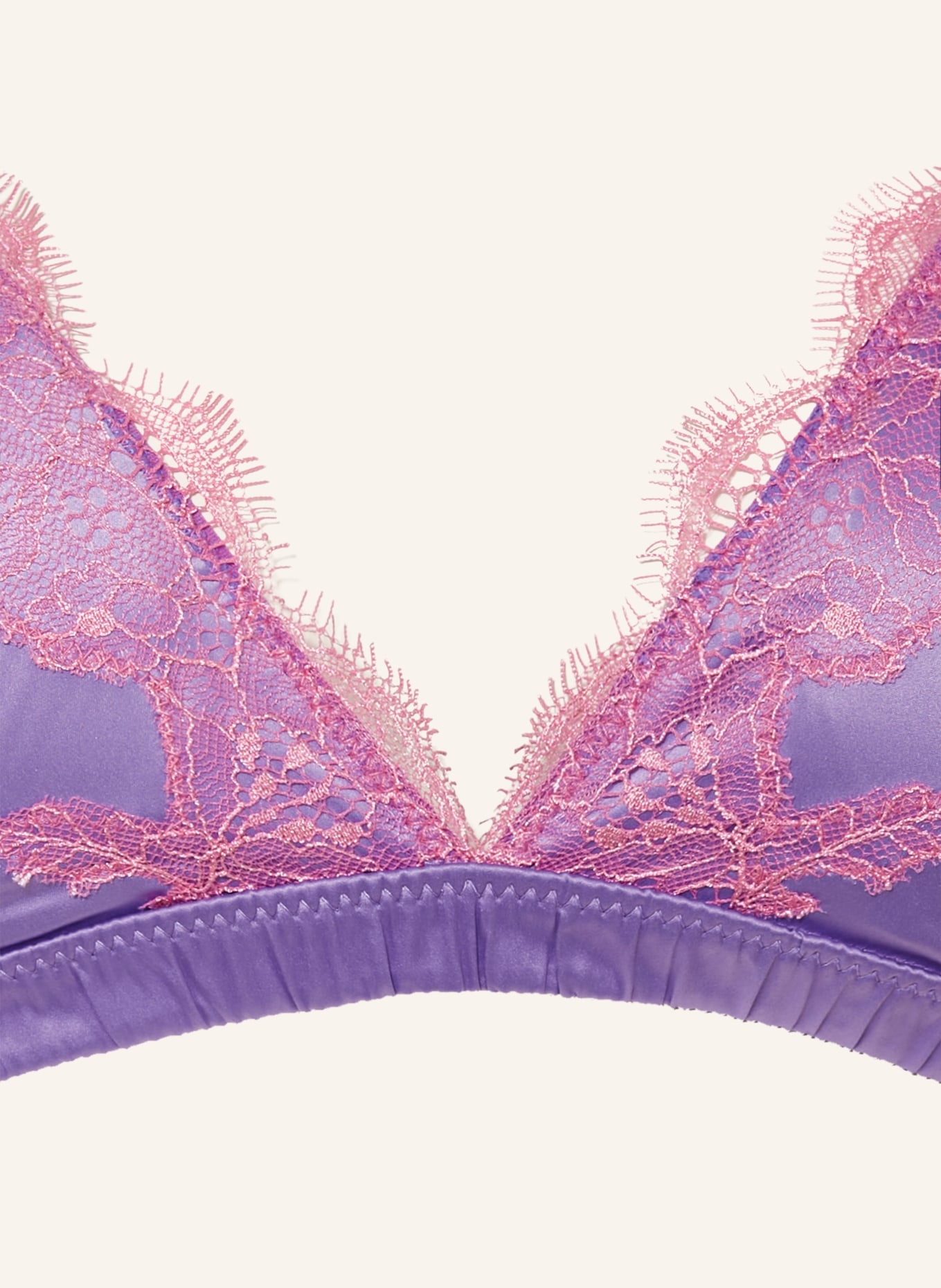 LOVE Stories Triangle bra BOWIE in satin, Color: PURPLE/ PINK (Image 3)