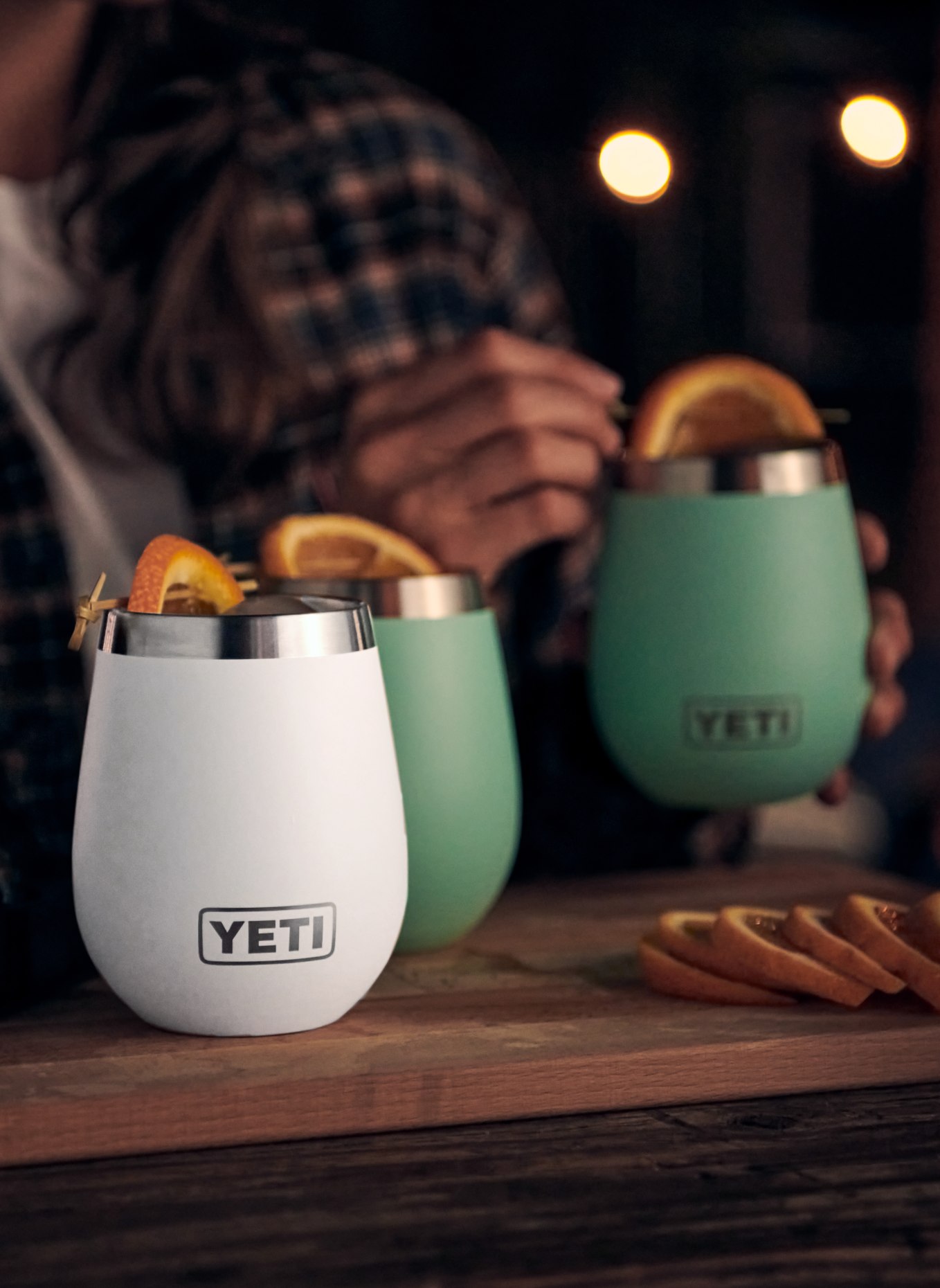 YETI Insulated wine cup RAMBLER®, Color: WHITE/ SILVER (Image 4)
