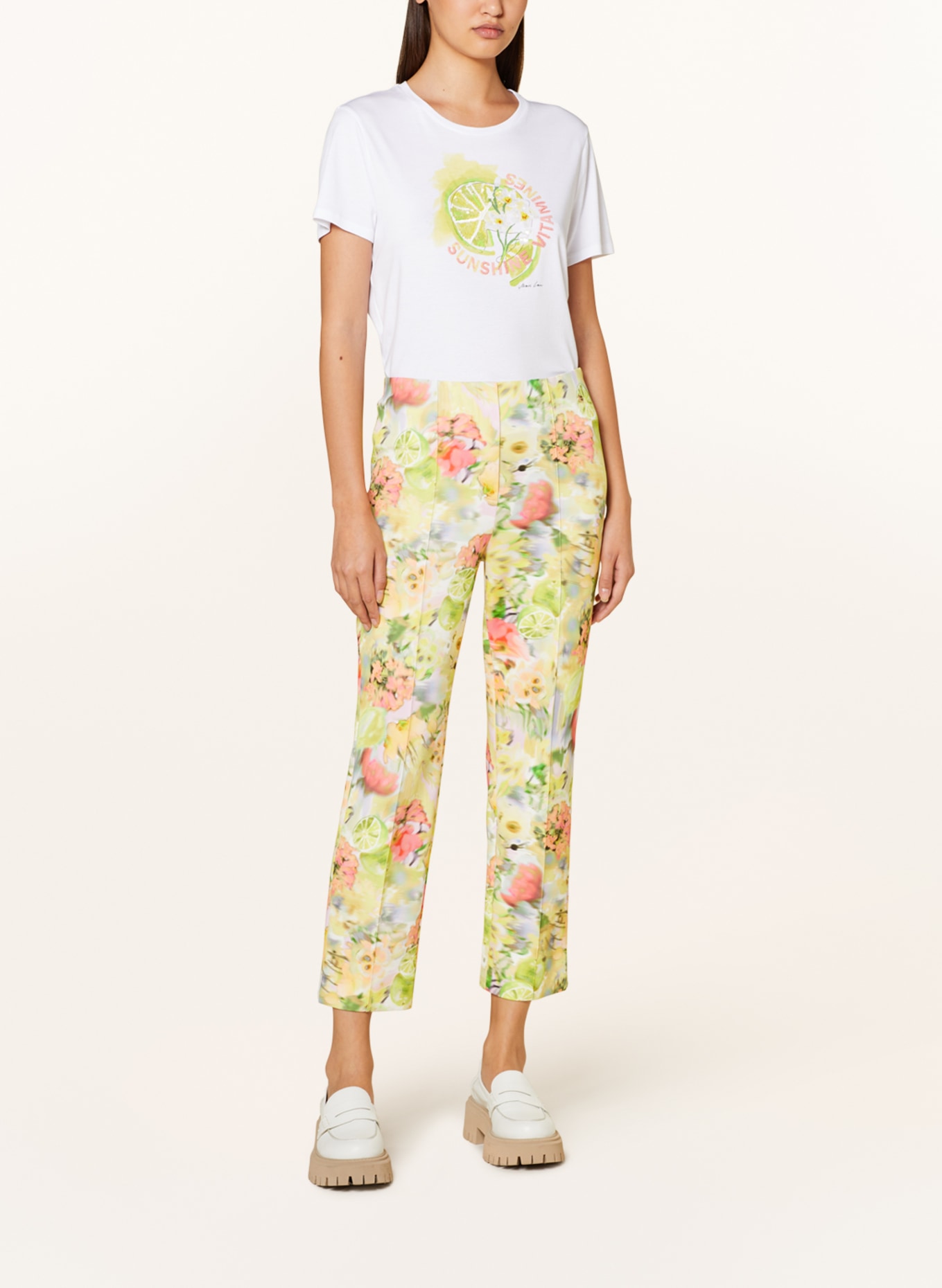 MARC CAIN T-shirt z cekinami i ozdobnymi perełkami, Kolor: 100 WHITE (Obrazek 2)