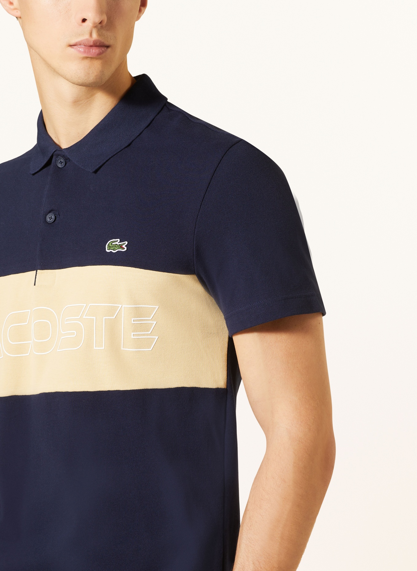 LACOSTE Piqué-Poloshirt Regular Fit, Farbe: DUNKELBLAU/ BEIGE (Bild 4)