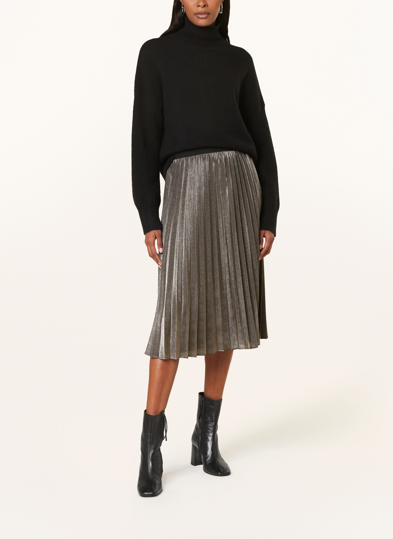 Pleated metallic thread sales skirt