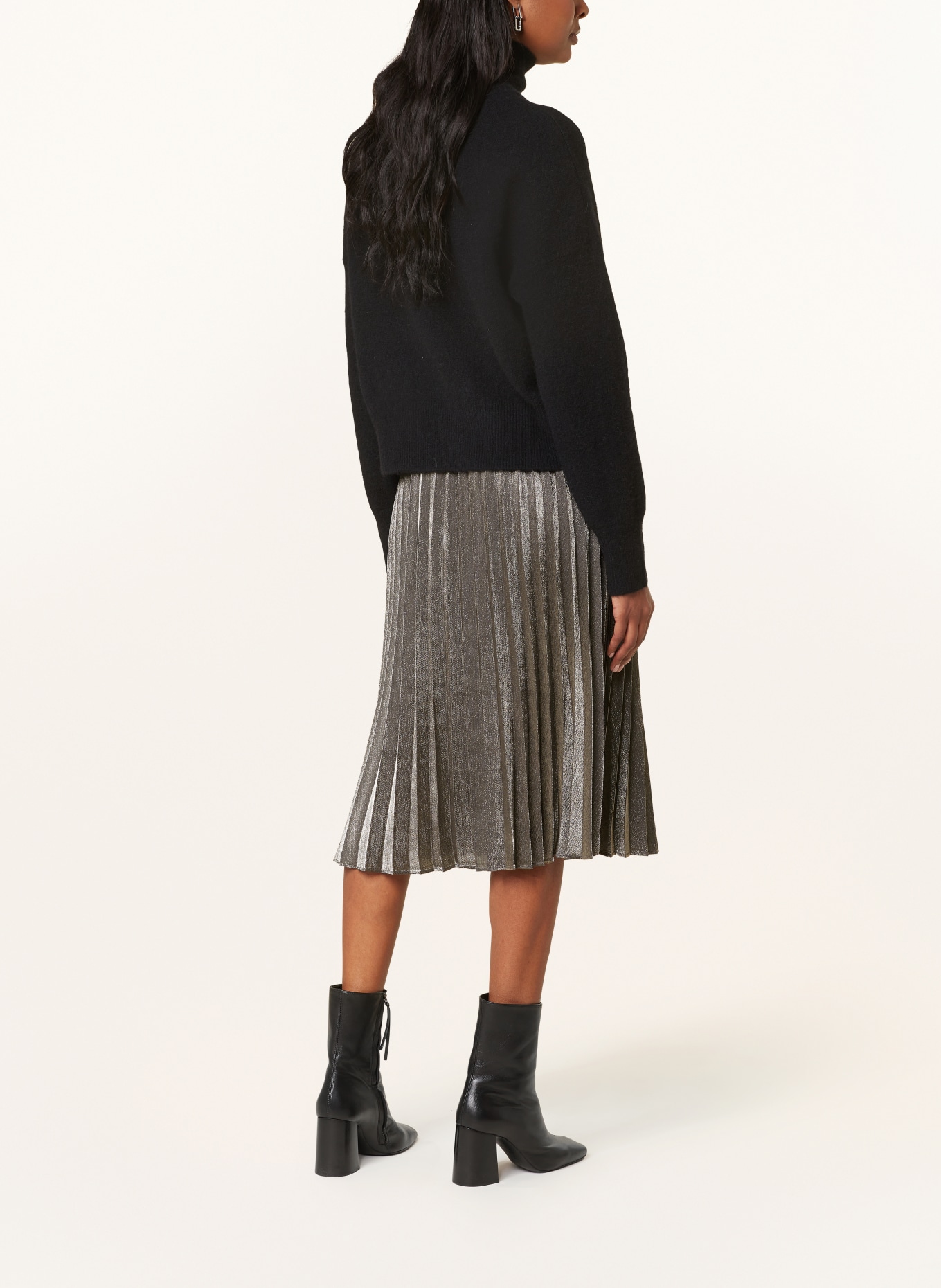 OPUS Pleated skirt RAINELLE with glitter thread in silver black