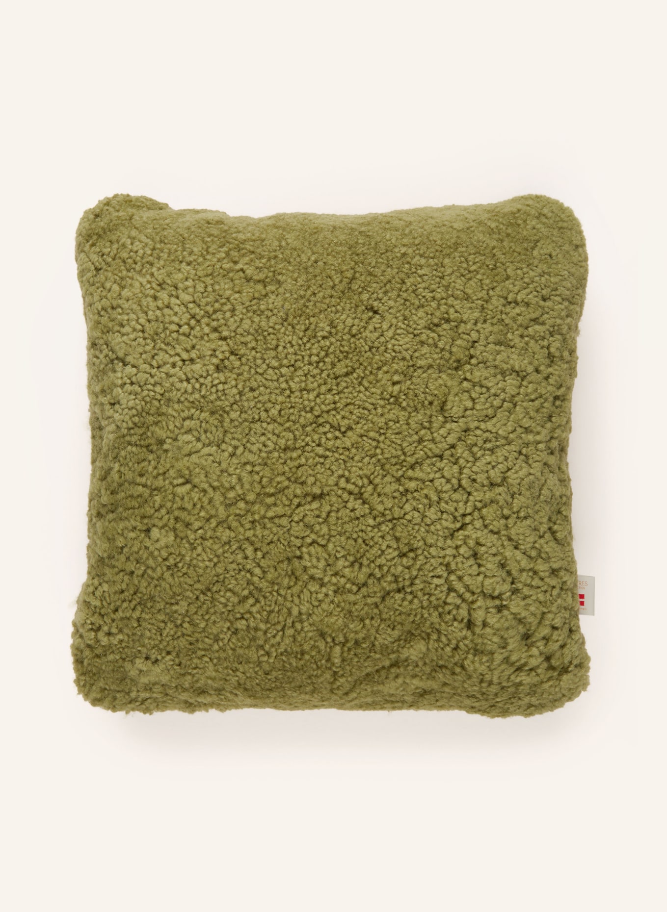 Natures Collection Decorative cushion made of lambskin, Color: GREEN (Image 1)