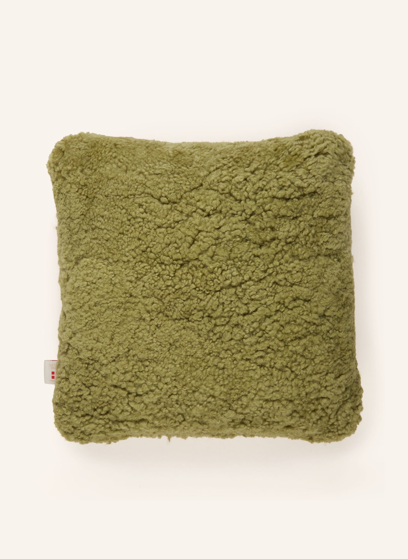 Natures Collection Decorative cushion made of lambskin, Color: GREEN (Image 2)