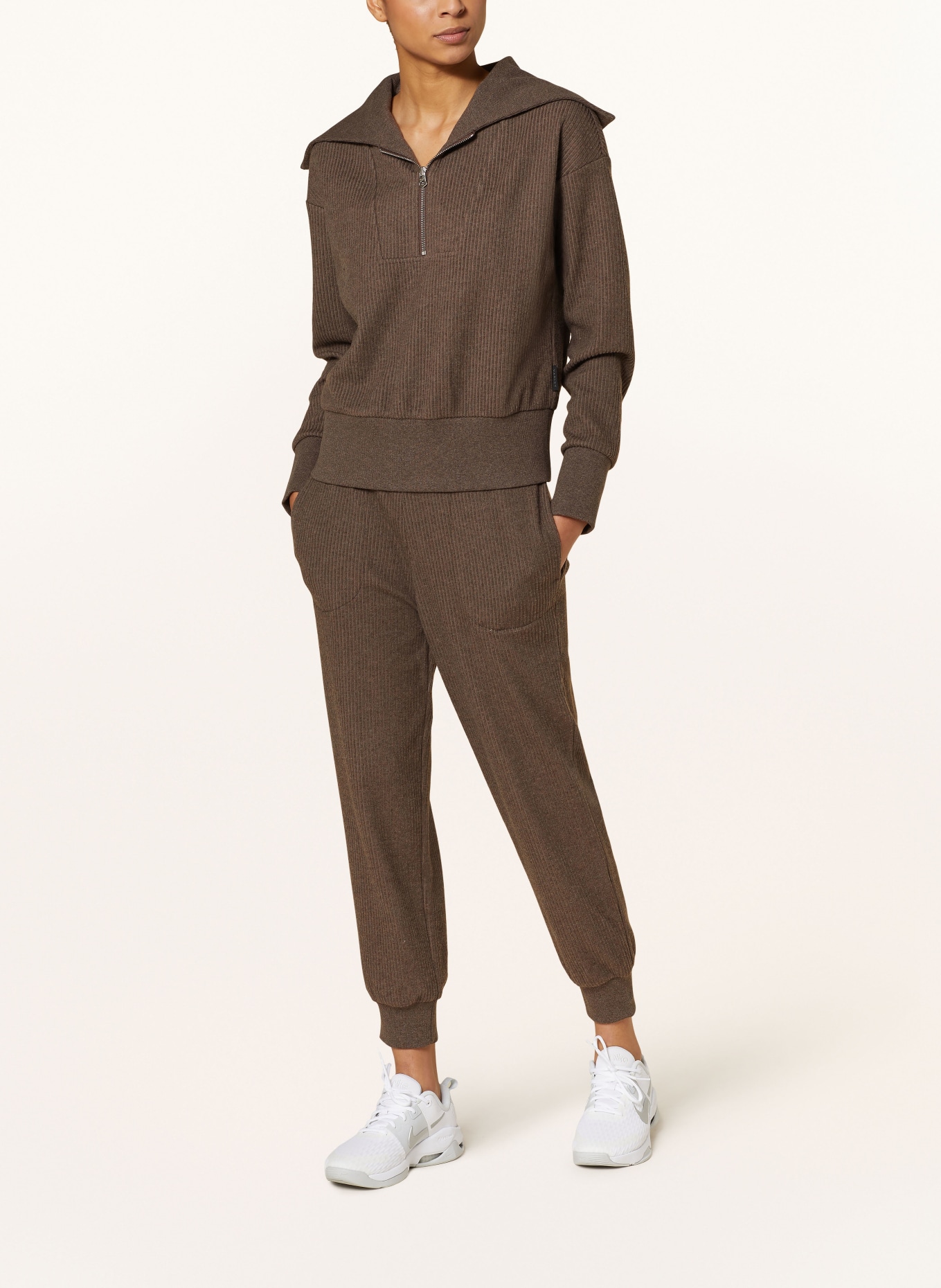 VARLEY Pants RUSSELL in jogger style, Color: BROWN (Image 2)