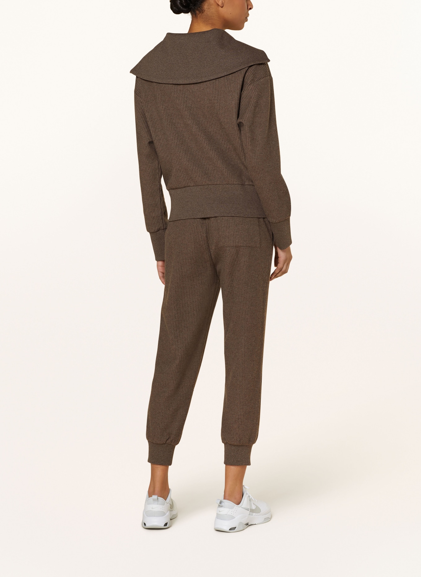 VARLEY Pants RUSSELL in jogger style, Color: BROWN (Image 3)