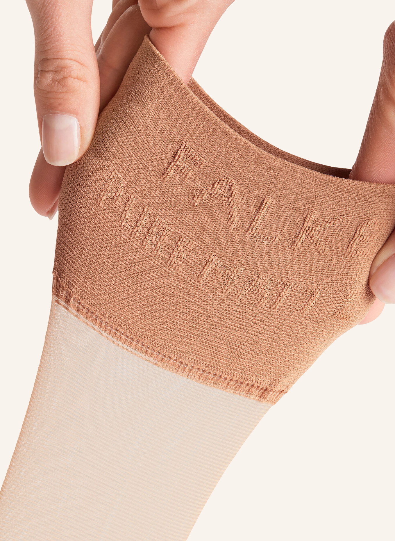 FALKE Stockings PURE MATT, Color: 4169 POWDER (Image 3)