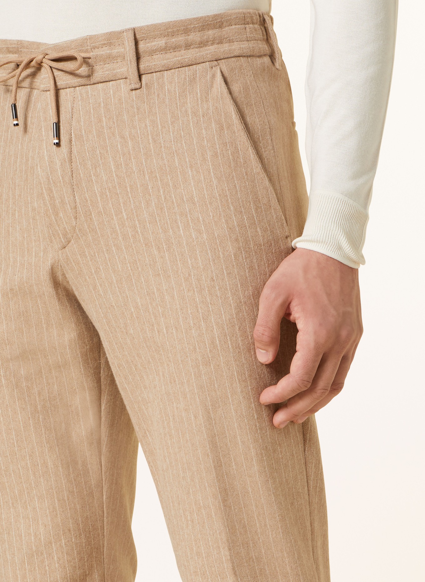 BOSS Spodnie garniturowe C-GENIUS slim fit, Kolor: JASNOBRĄZOWY/ KREMOWY (Obrazek 6)