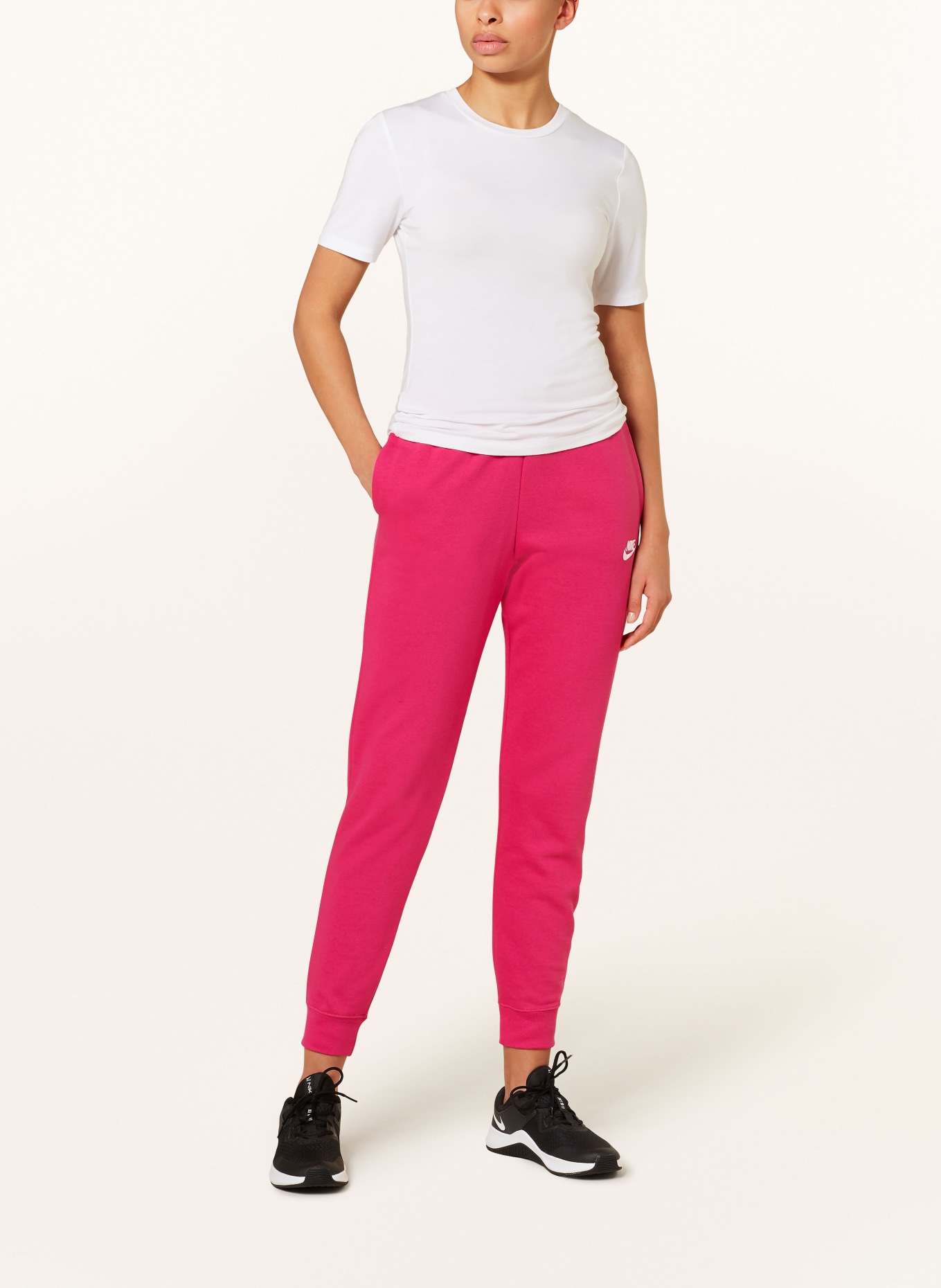 Nike Spodnie dresowe SPORTSWEAR CLUB, Kolor: FUKSJA (Obrazek 2)