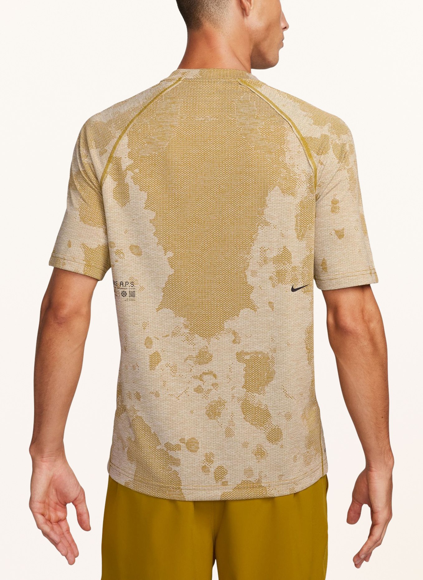 Nike T-shirt DRI-FIT ADV A.P.S, Color: DARK YELLOW/ CREAM (Image 3)