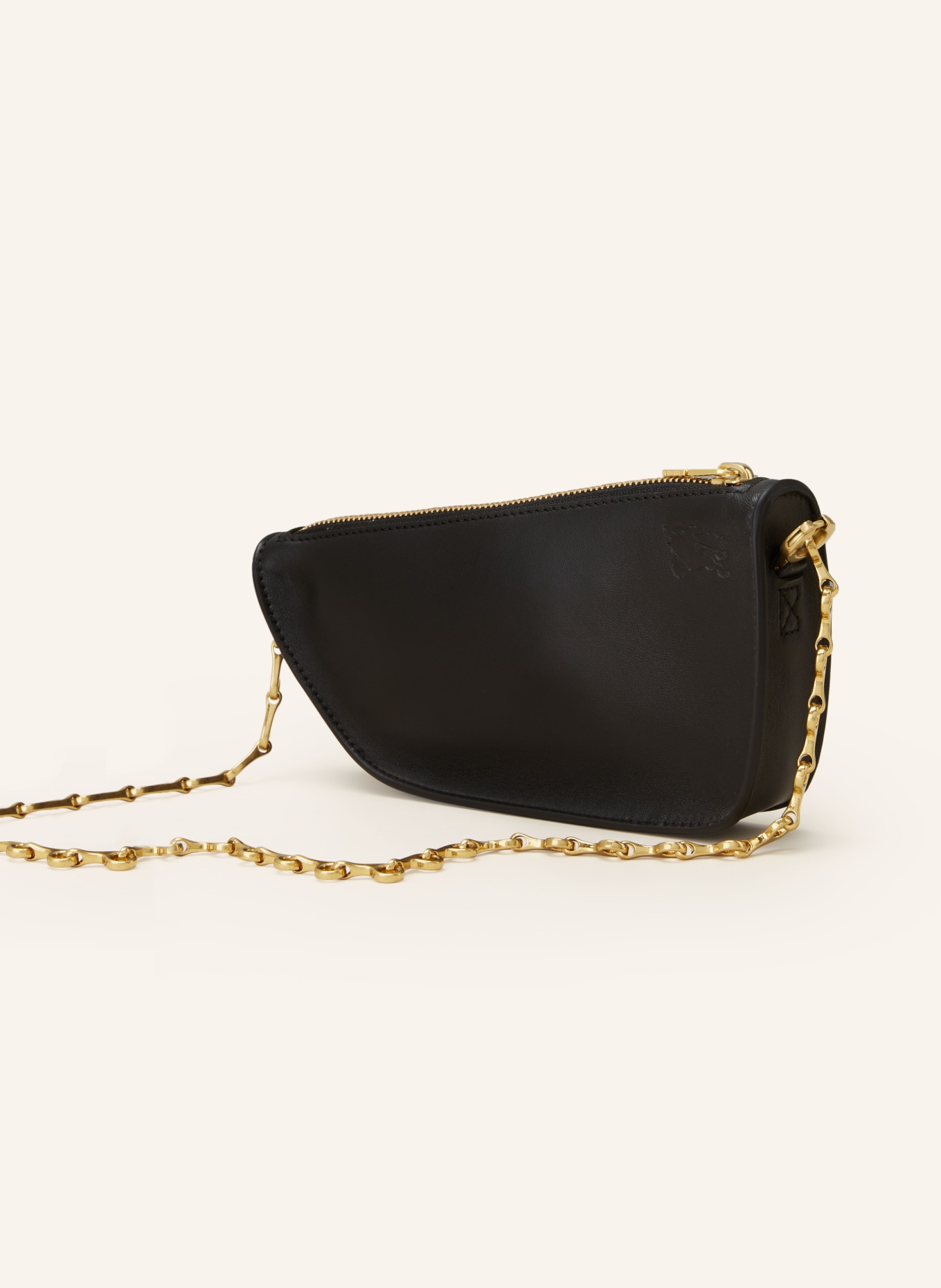 Burberry chain hotsell strap crossbody bag