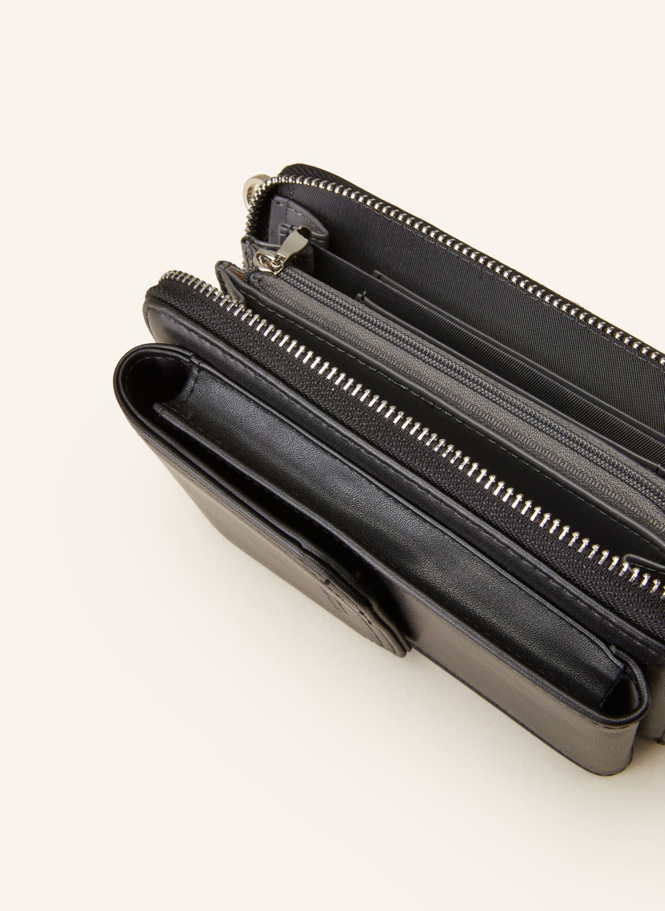 SEIDENFELT Smartphone bag SANNA, Color: BLACK (Image 3)