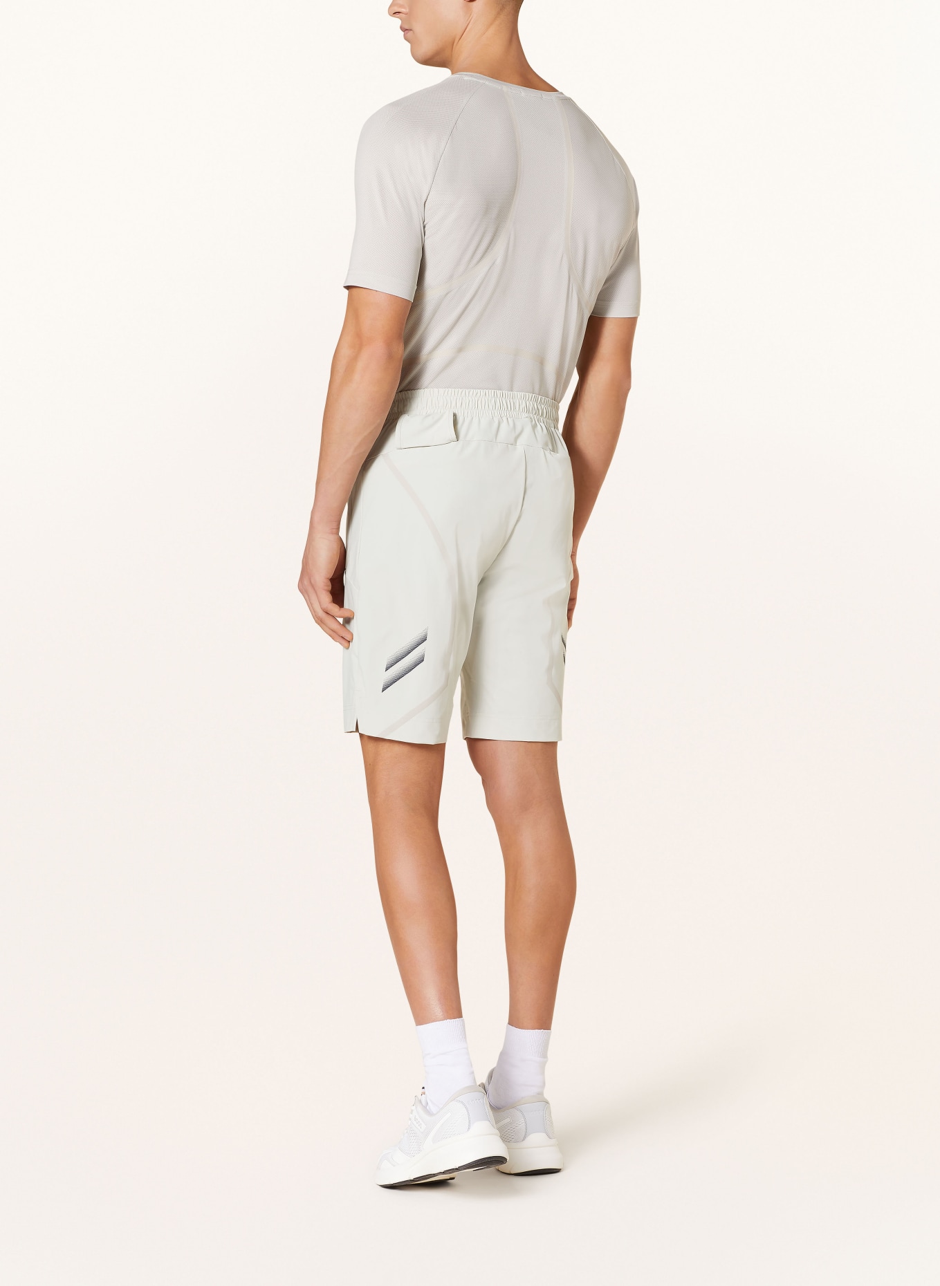 BOSS Golf shorts HECON ACTIVE, Color: BEIGE (Image 3)