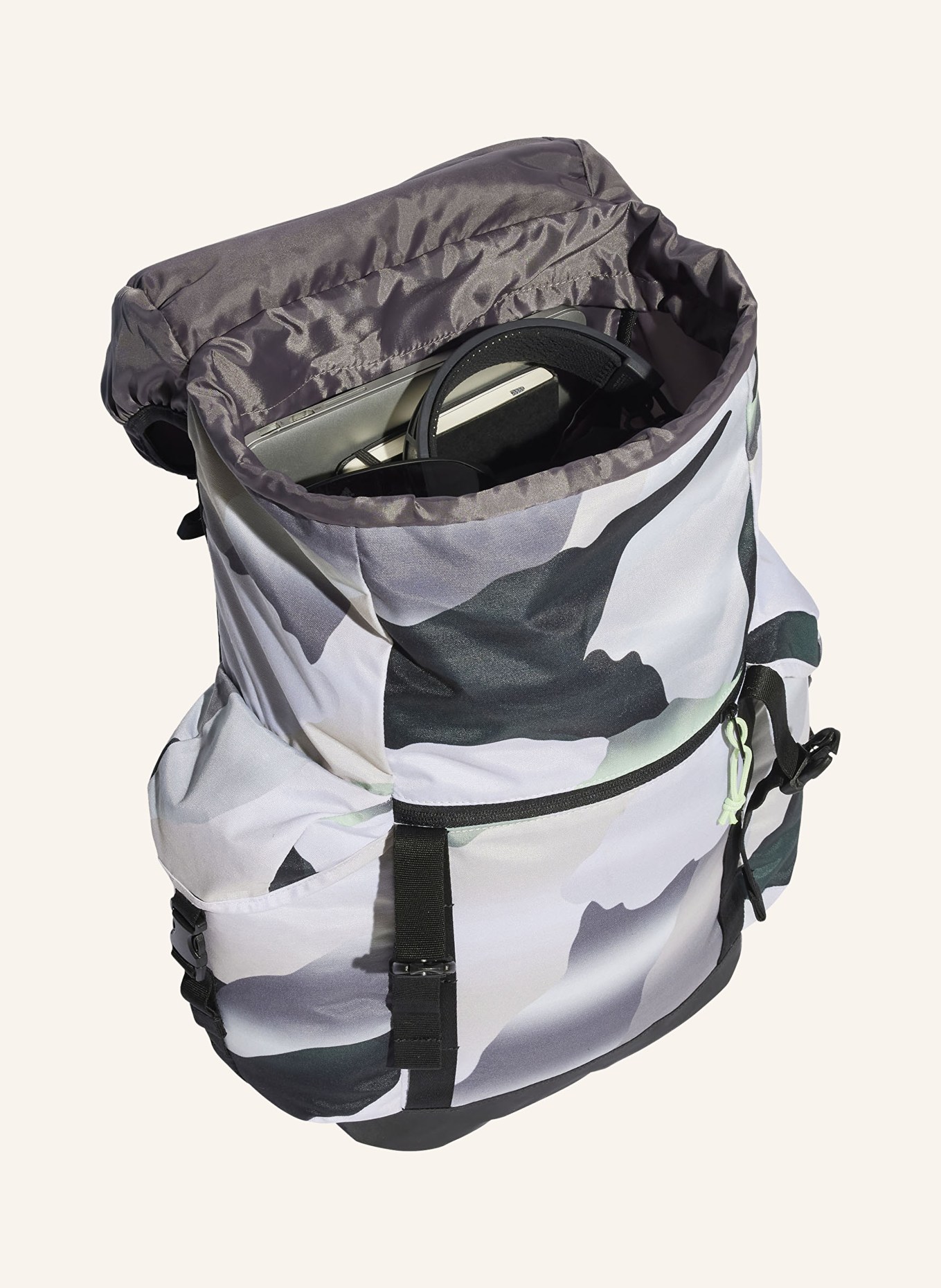 adidas Backpack 30 l with laptop compartment, Color: GREEN/ WHITE (Image 3)