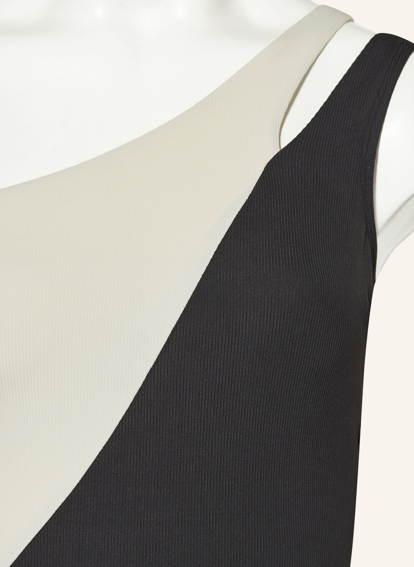 BEACHLIFE Bügel-Badeanzug VANILLA & BLACK, Farbe: SCHWARZ/ ECRU (Bild 6)