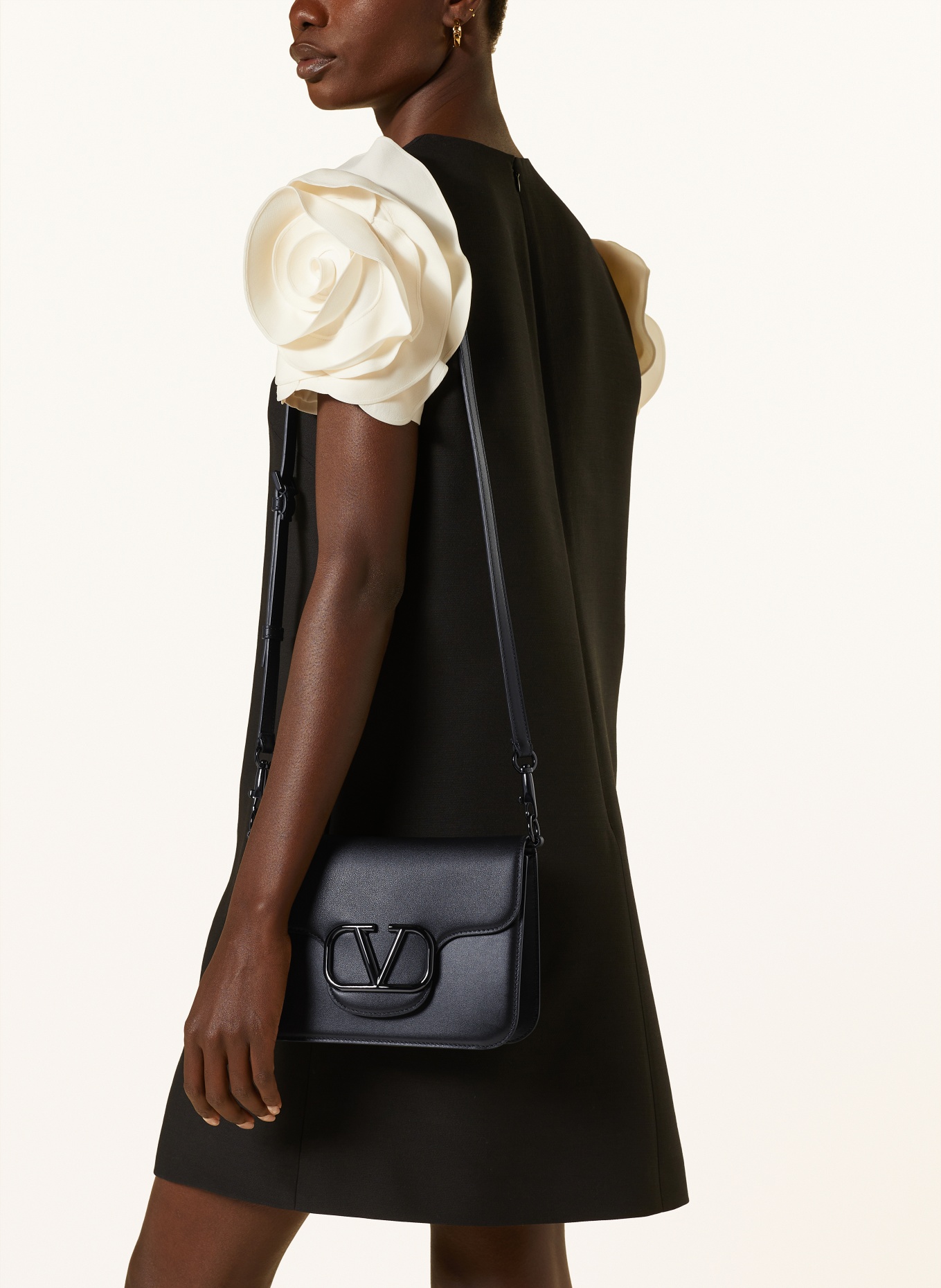 VALENTINO GARAVANI Crossbody bag LOCO', Color: BLACK (Image 4)