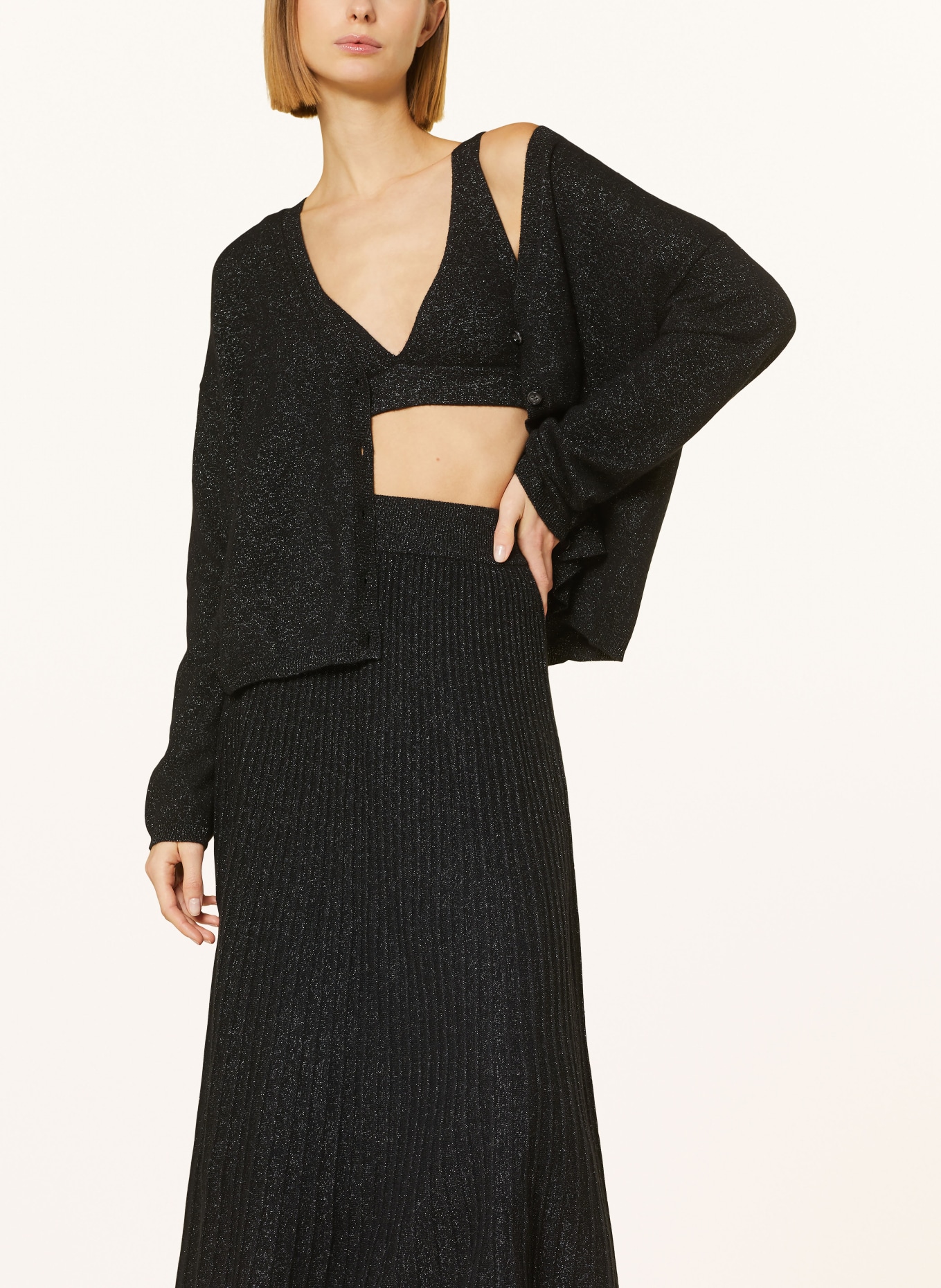 LISA YANG Cropped knit top in cashmere with glitter thread, Color: BLACK/ SILVER (Image 5)