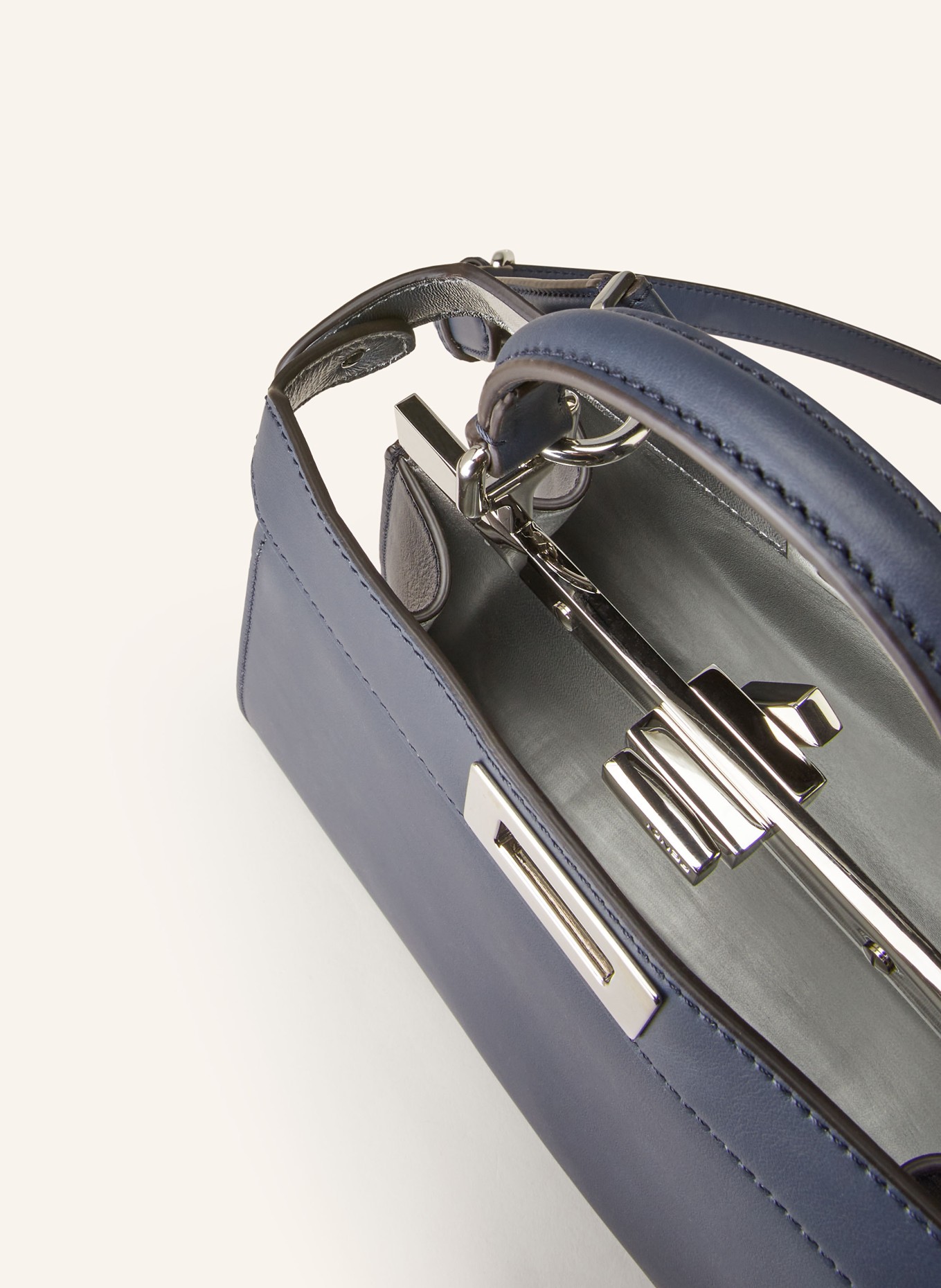 FENDI Handbag PEEKABOO ISEEU MEDIUM, Color: DARK BLUE (Image 3)