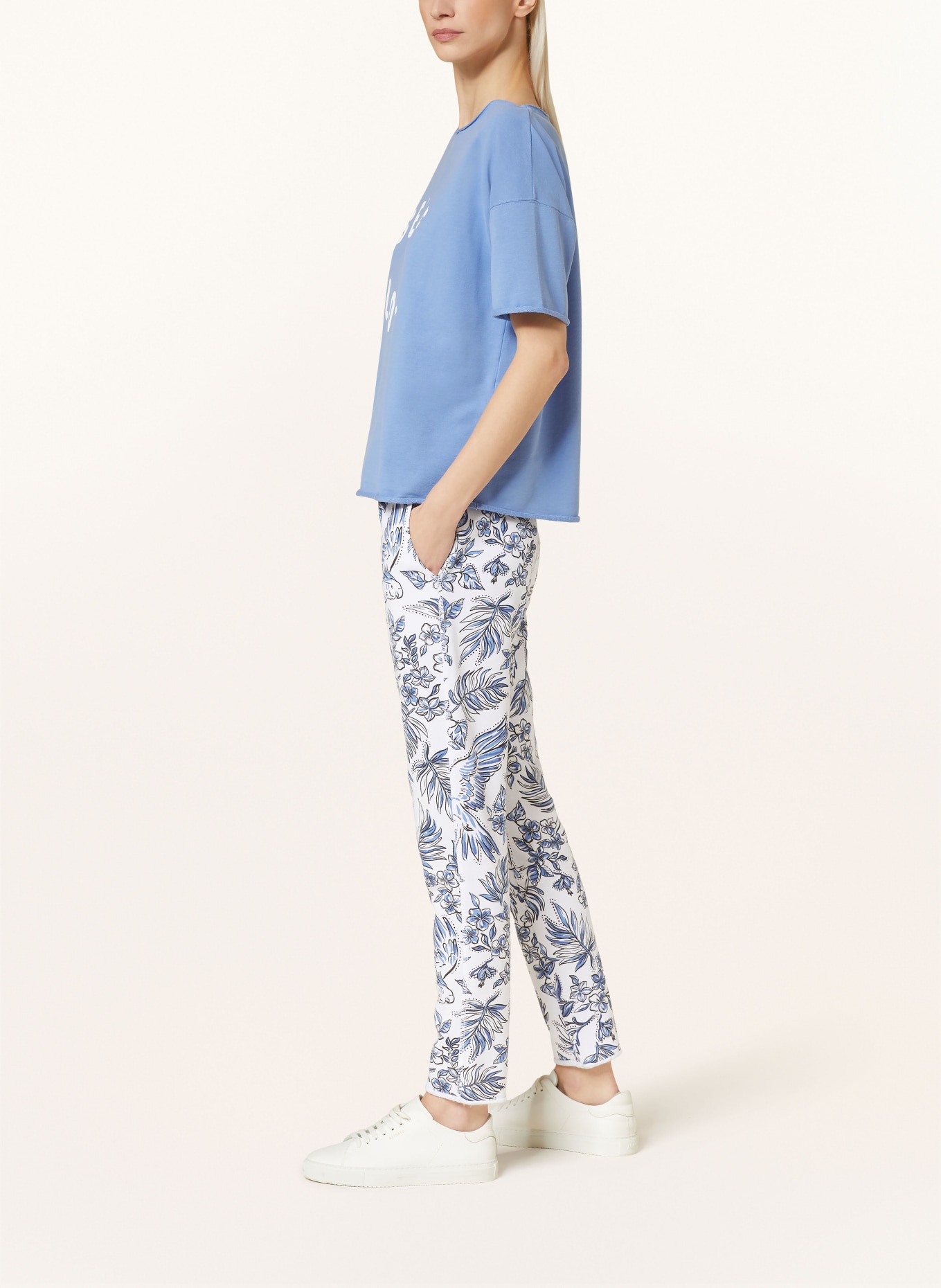 Juvia Sweatpants SMILLA, Color: WHITE/ BLUE (Image 4)