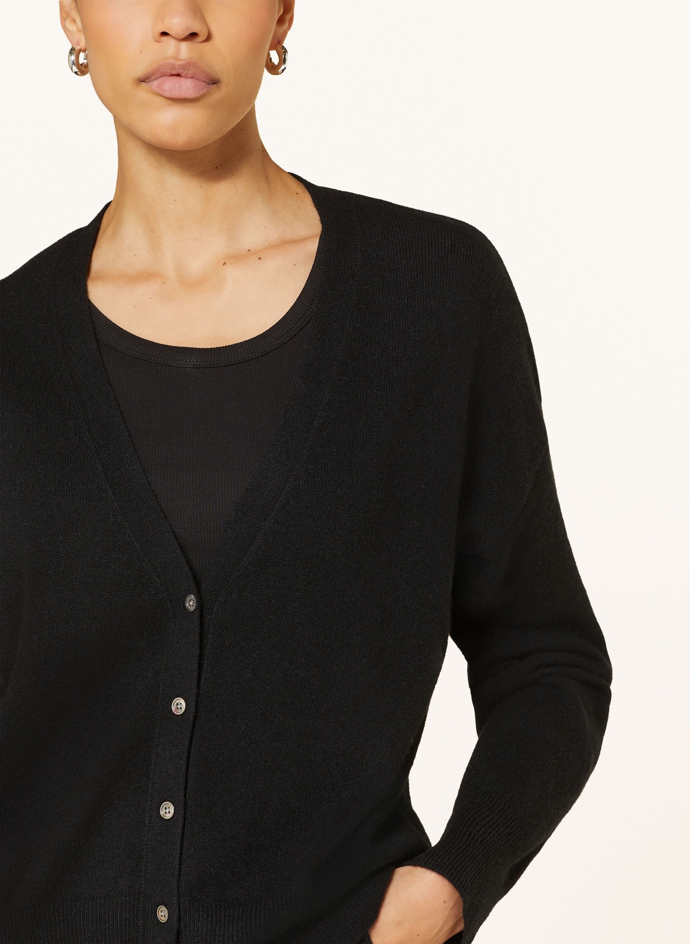 (THE MERCER) N.Y. Cropped cardigan in cashmere, Color: BLACK (Image 4)