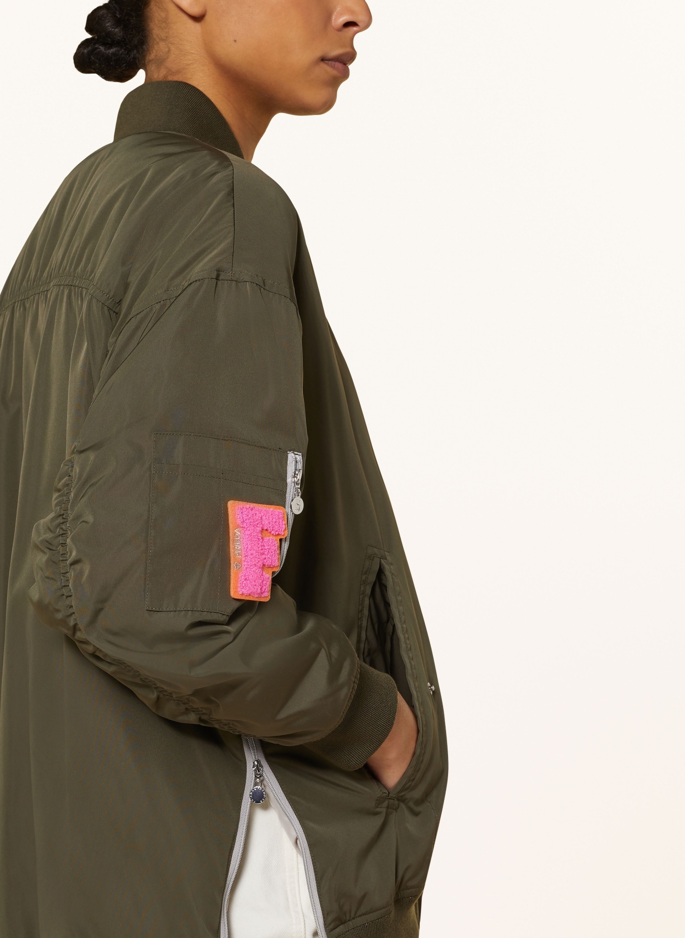 FRIEDA & FREDDIES Oversized bomber jacket NURI, Color: OLIVE (Image 4)