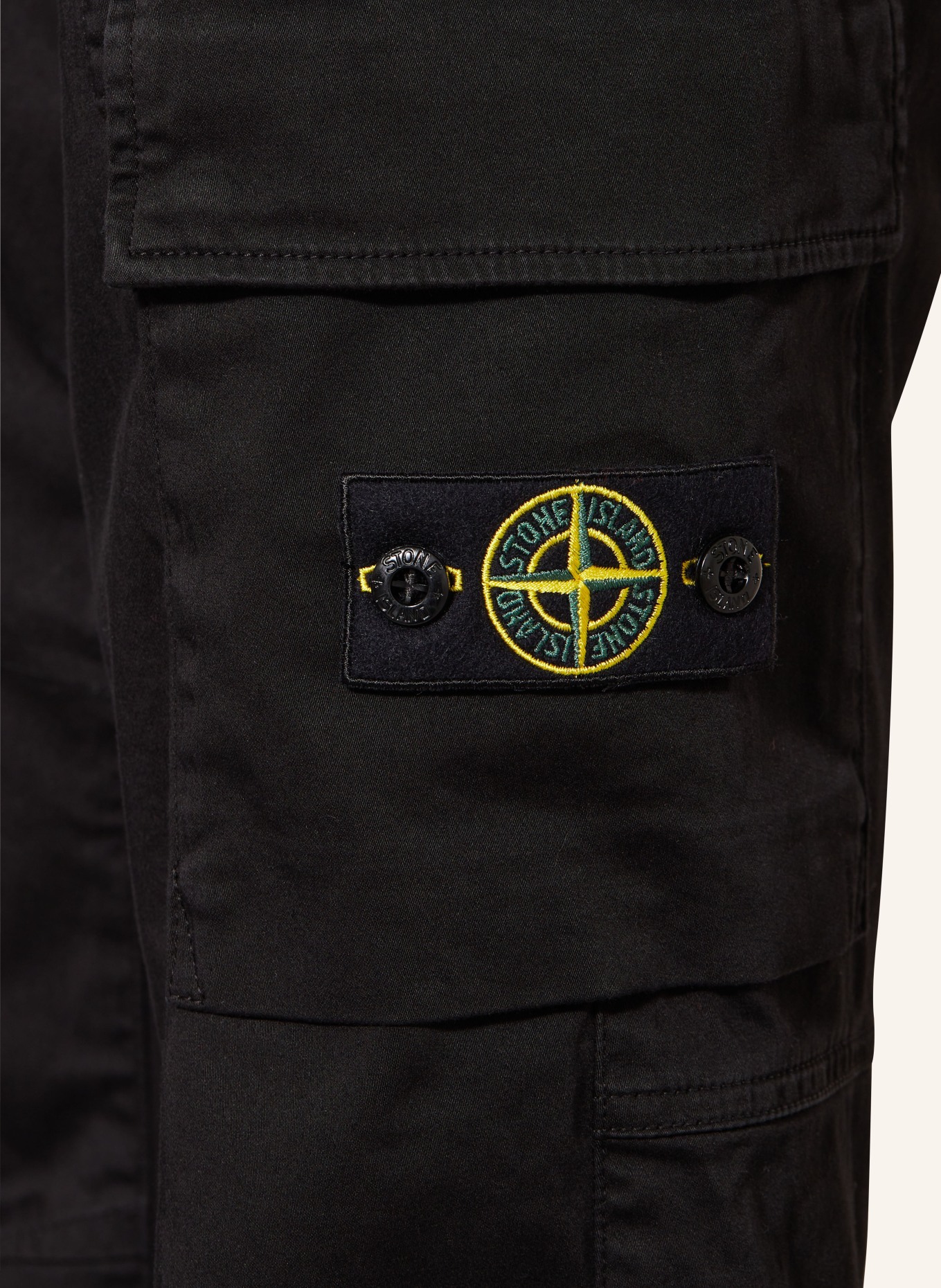 STONE ISLAND JUNIOR Cargo kalhoty, Barva: ČERNÁ (Obrázek 3)