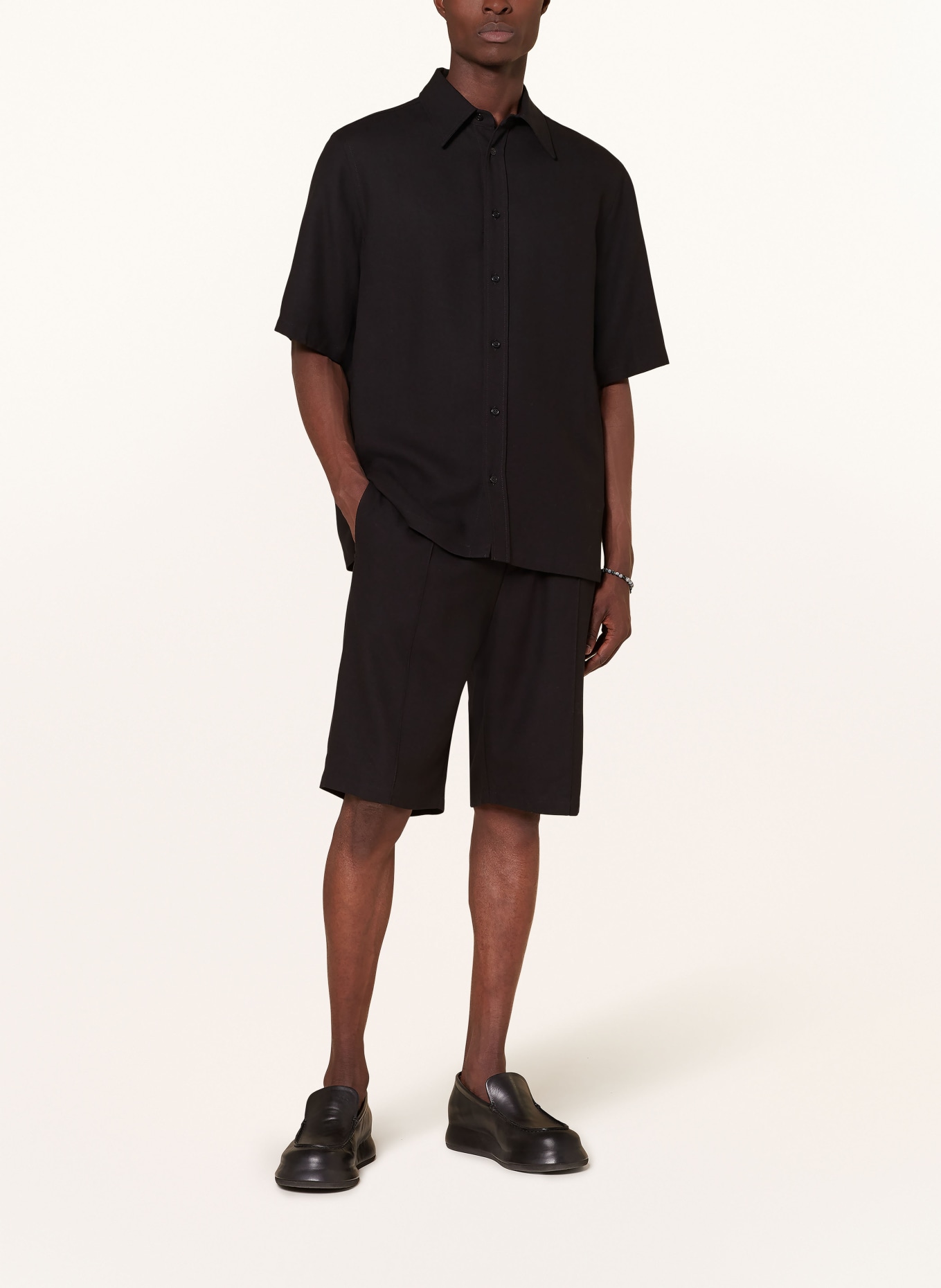 Filippa K Short sleeve shirt comfort fit made of jersey, Color: BLACK (Image 2)