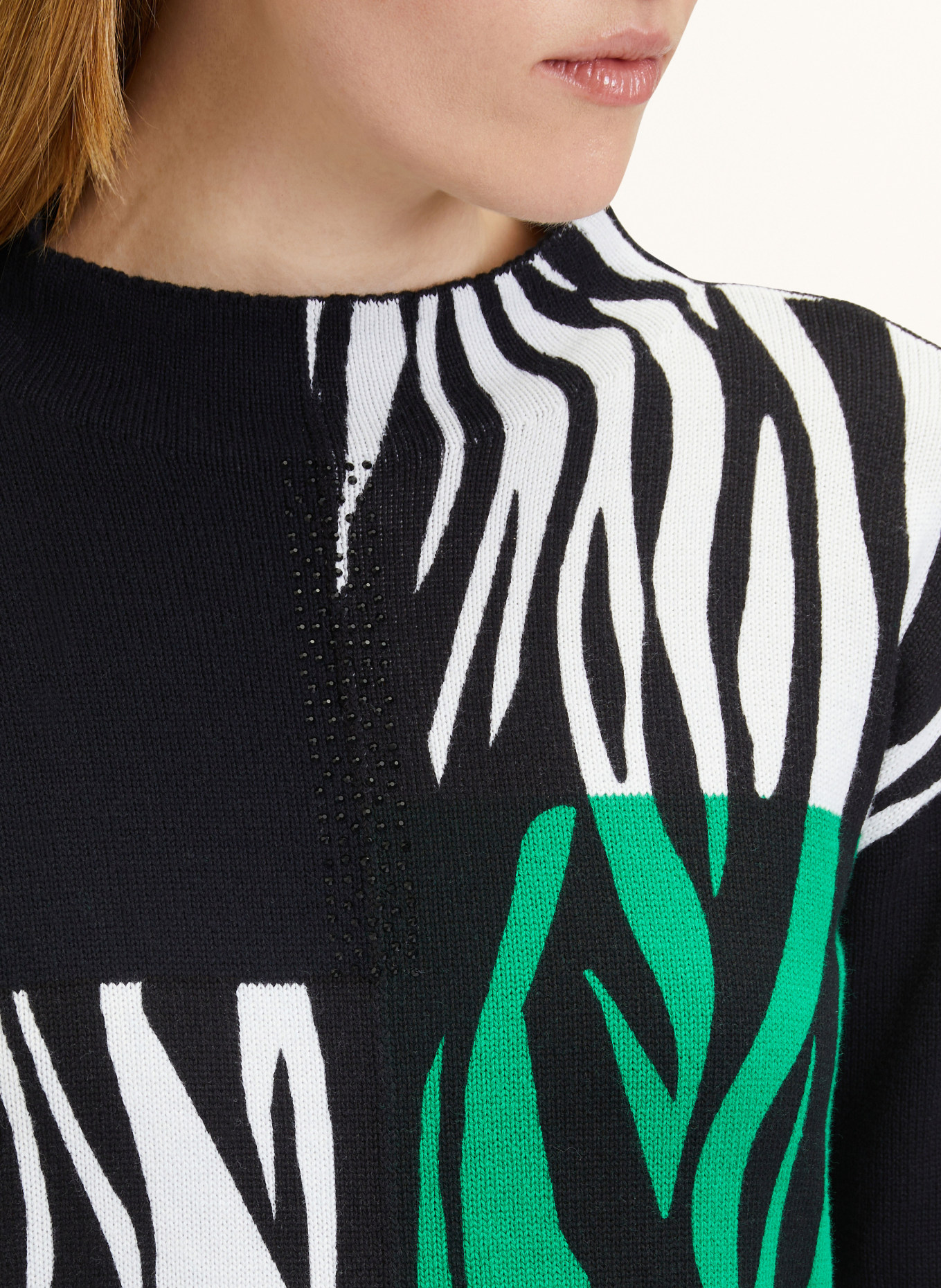 Betty Barclay Sweater with decorative gems, Color: BLACK/ WHITE/ GREEN (Image 4)
