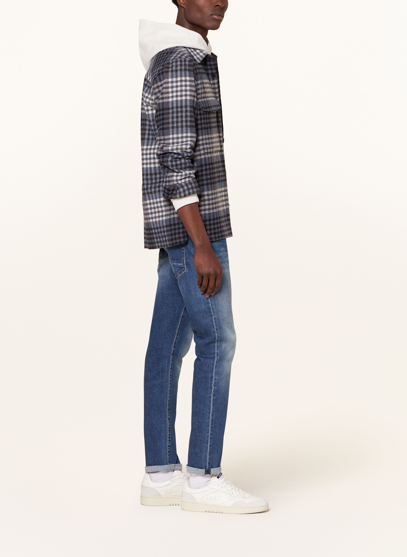THE.NIM STANDARD Jeans DYLAN Slim Fit, Farbe: W432-MDM MEDIUM (Bild 4)