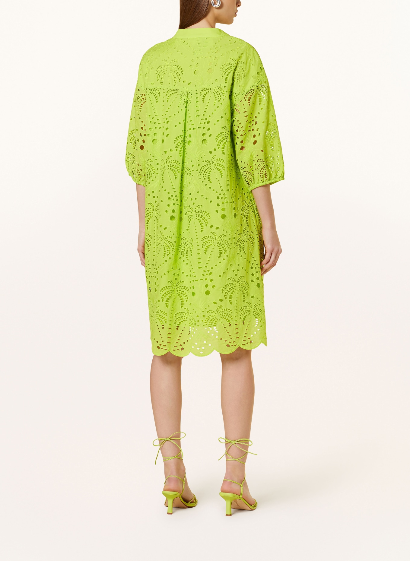 darling harbour Dress with 3/4 sleeves and broderie anglaise, Color: LIGHT GREEN (Image 3)