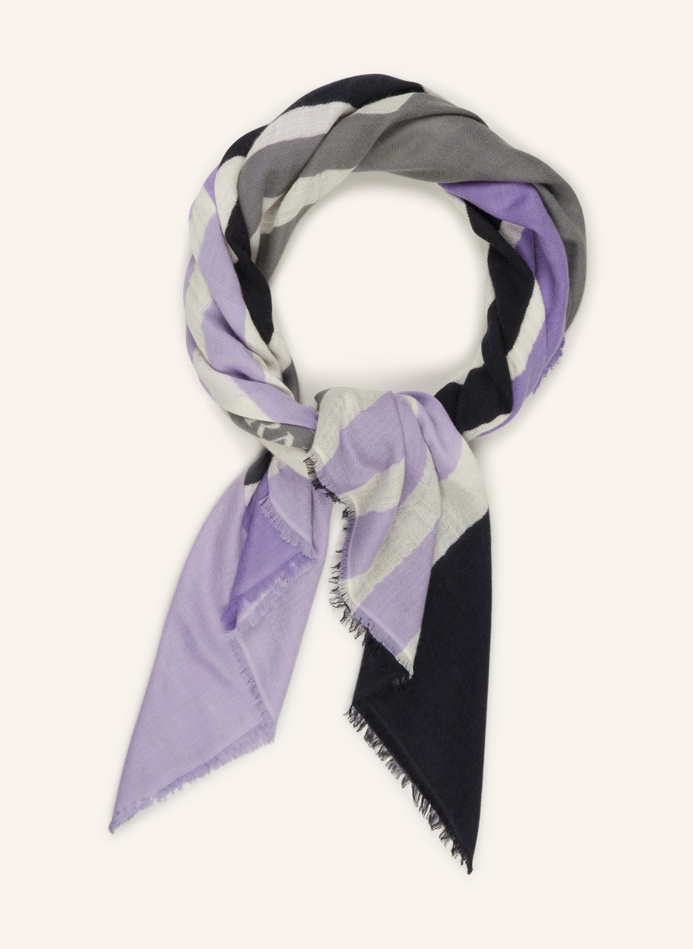 IRIS von ARNIM Cashmere scarf IRIS, Color: LIGHT PURPLE/ GRAY/ BLACK (Image 2)
