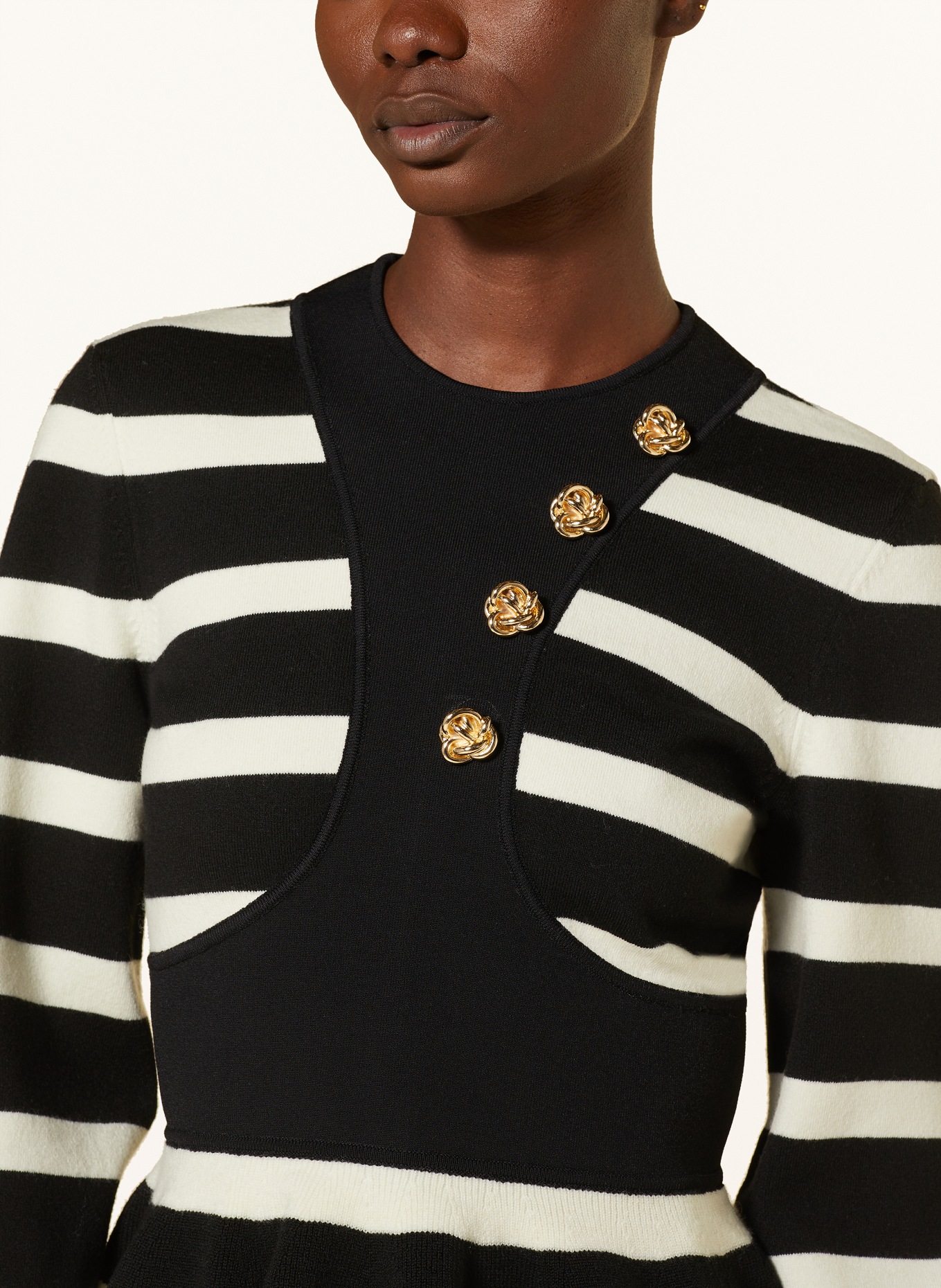 Alexander McQUEEN Sweater with decorative buttons, Color: BLACK/ ECRU (Image 4)