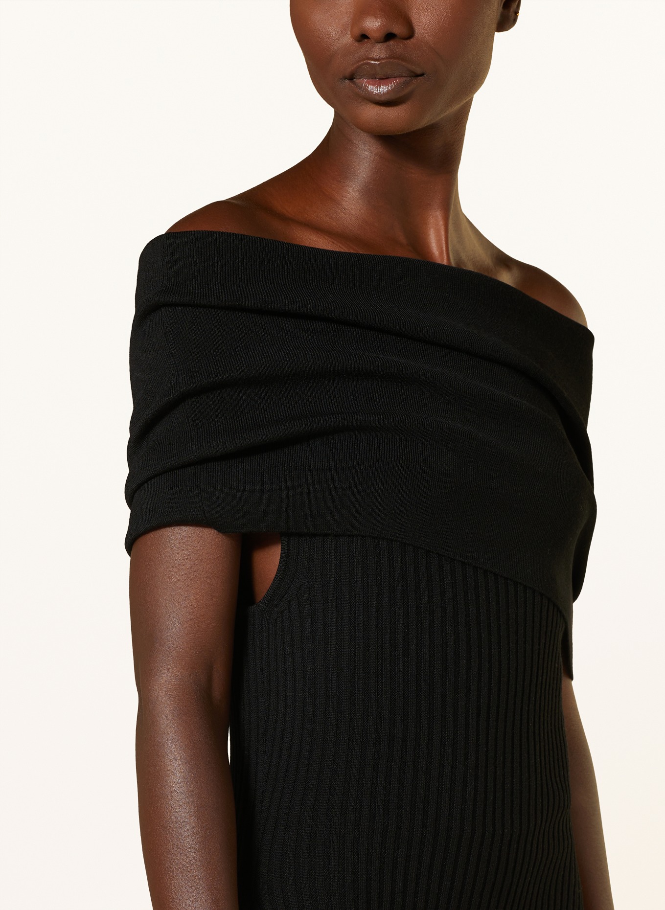 Alexander McQUEEN Off-shoulder knit dress, Color: BLACK (Image 4)
