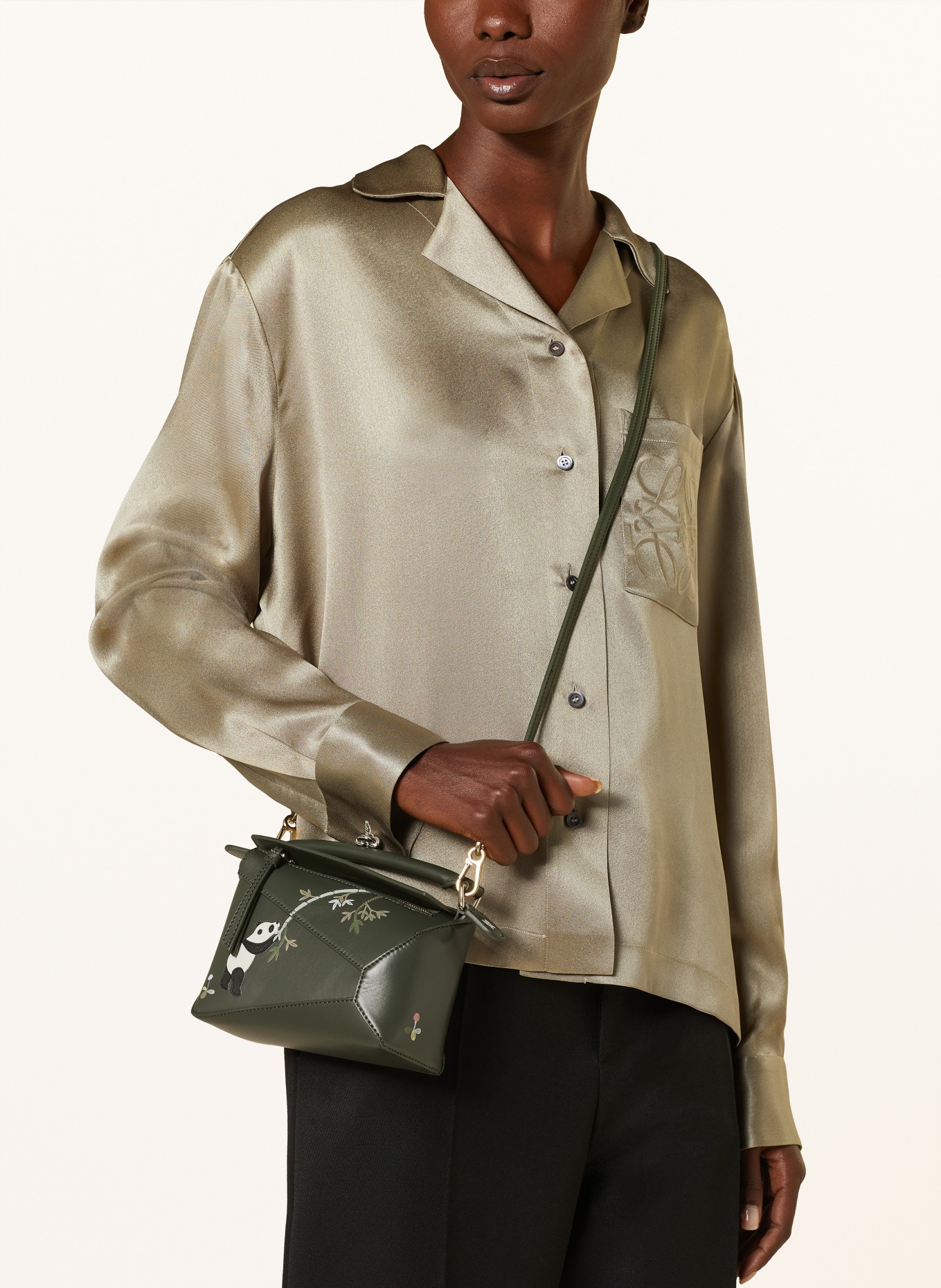 LOEWE Handbag PUZZLE EDGE MINI, Color: GREEN (Image 4)