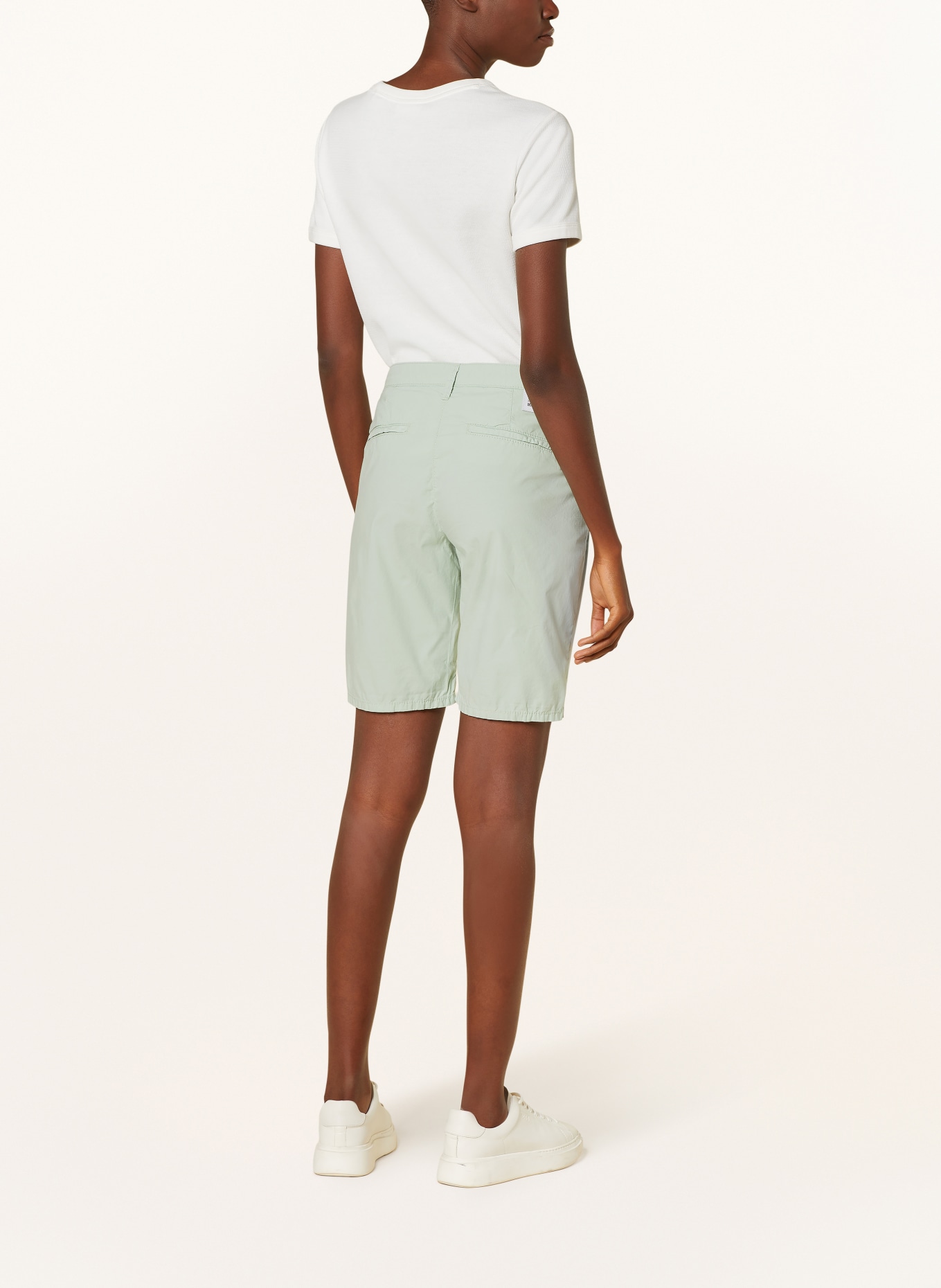 MAC Shorts CHINO, Color: LIGHT GREEN (Image 3)