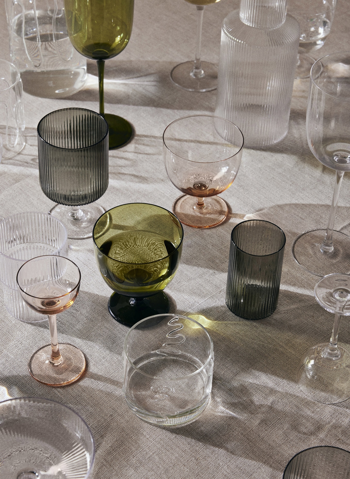 Ferm LIVING Set of 4 liqueur glasses HOST, Color: SALMON (Image 2)