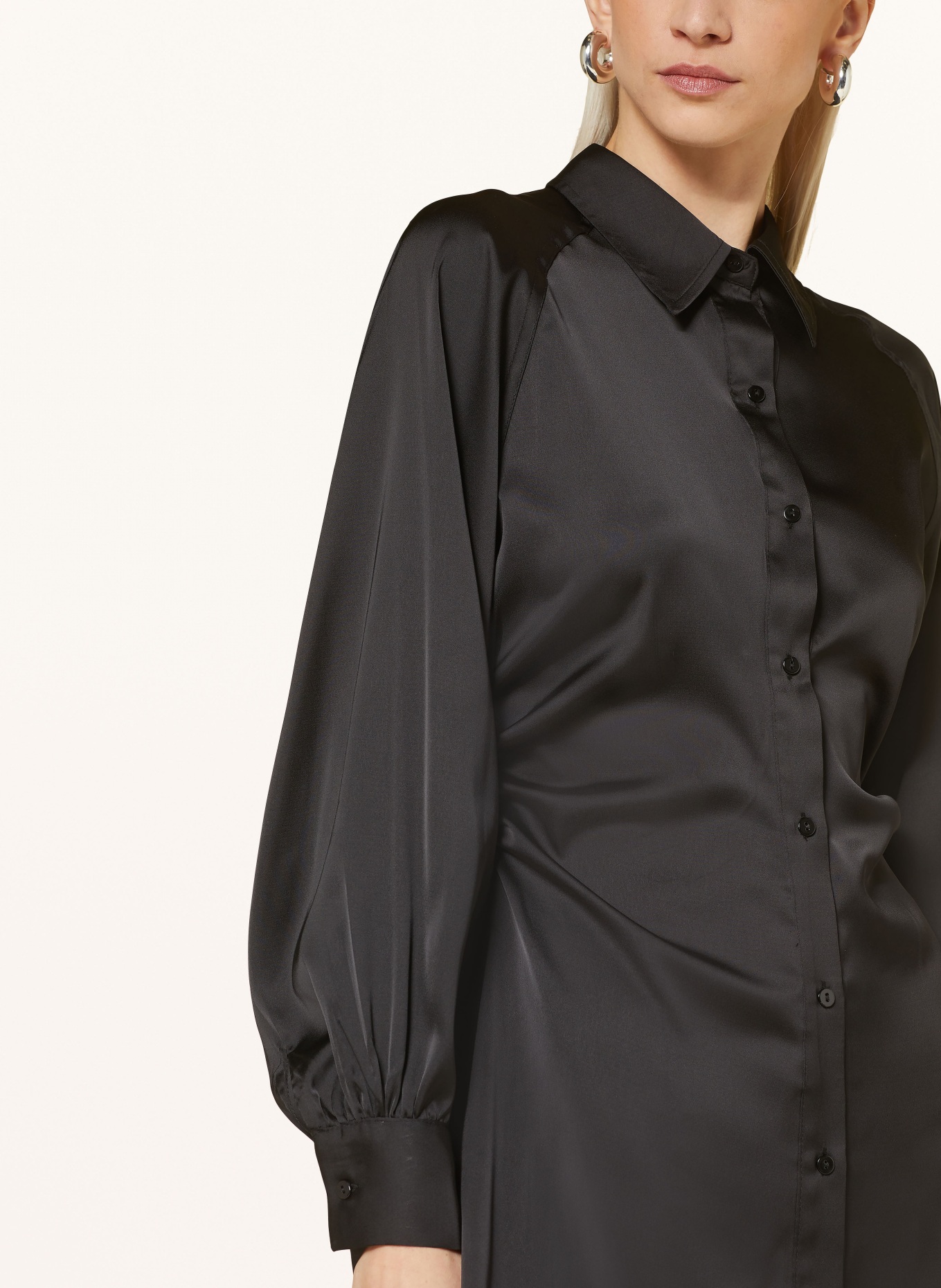 NEO NOIR Shirt dress NAILA in satin, Color: BLACK (Image 4)