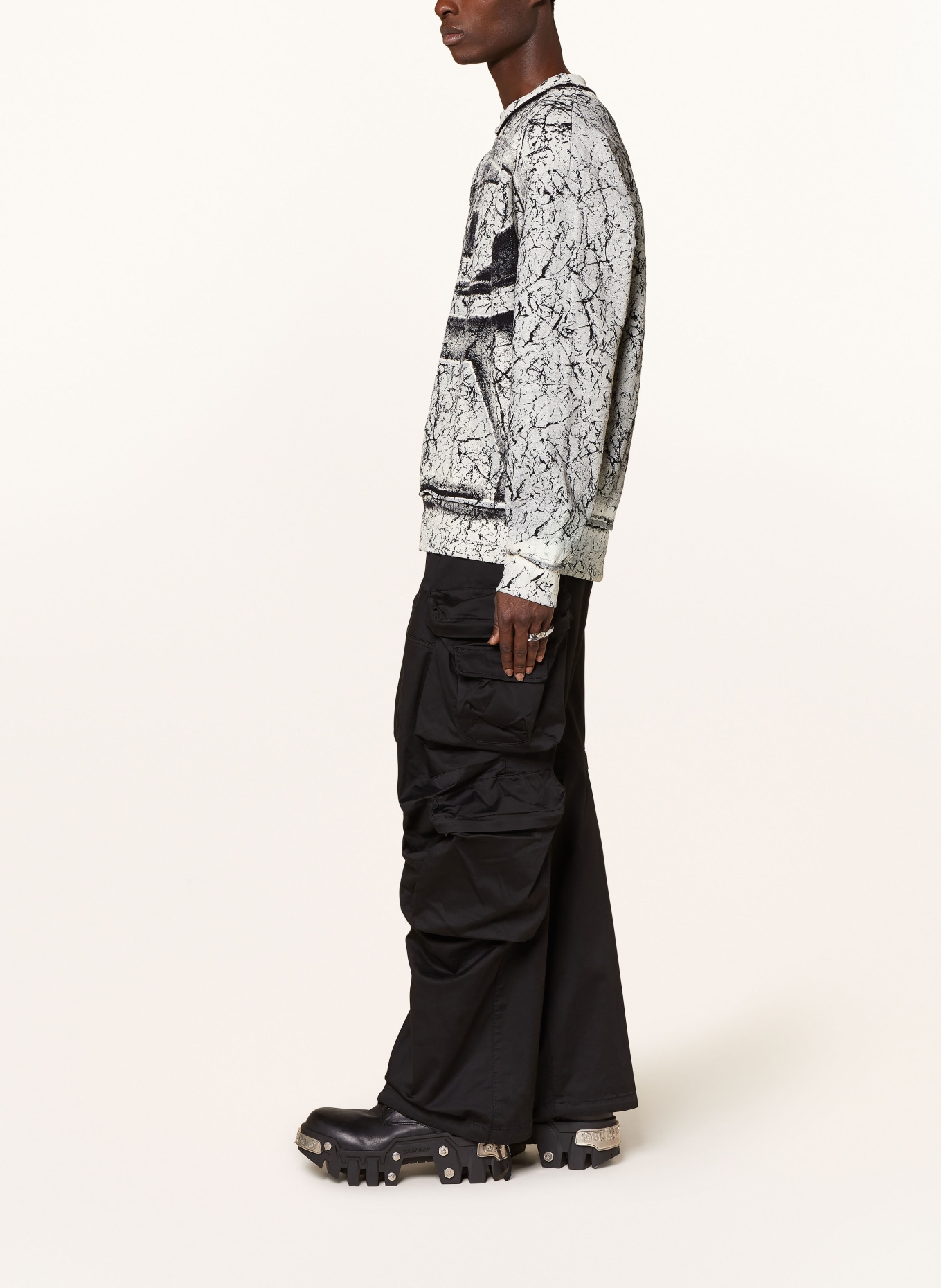 DIESEL Cargo pants P-HUGES regular fit, Color: BLACK (Image 4)