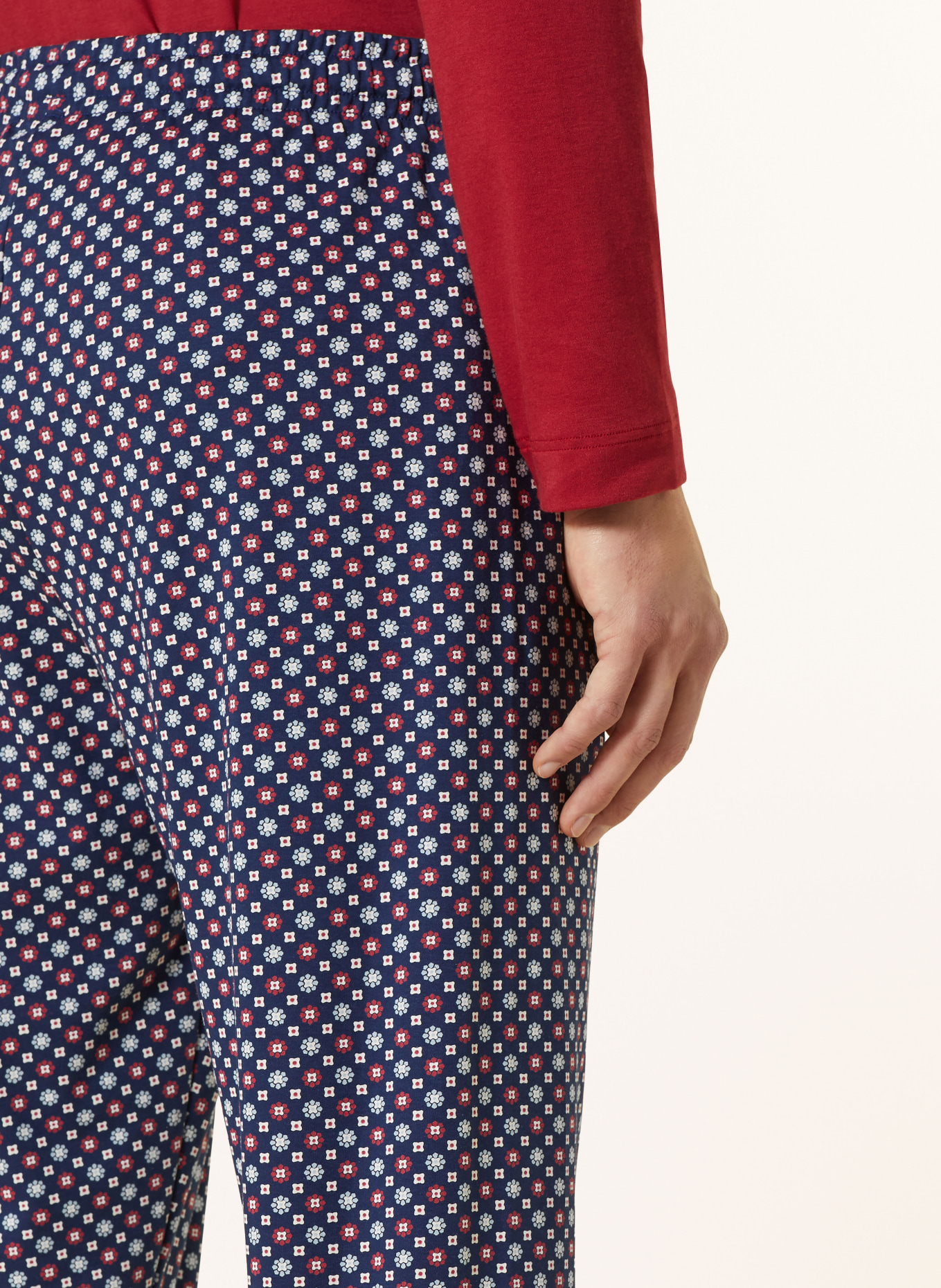 mey Spodnie od piżamy z serii TIE MINIMAL, Kolor: GRANATOWY/ CIEMNOCZERWONY/ BIAŁY (Obrazek 6)
