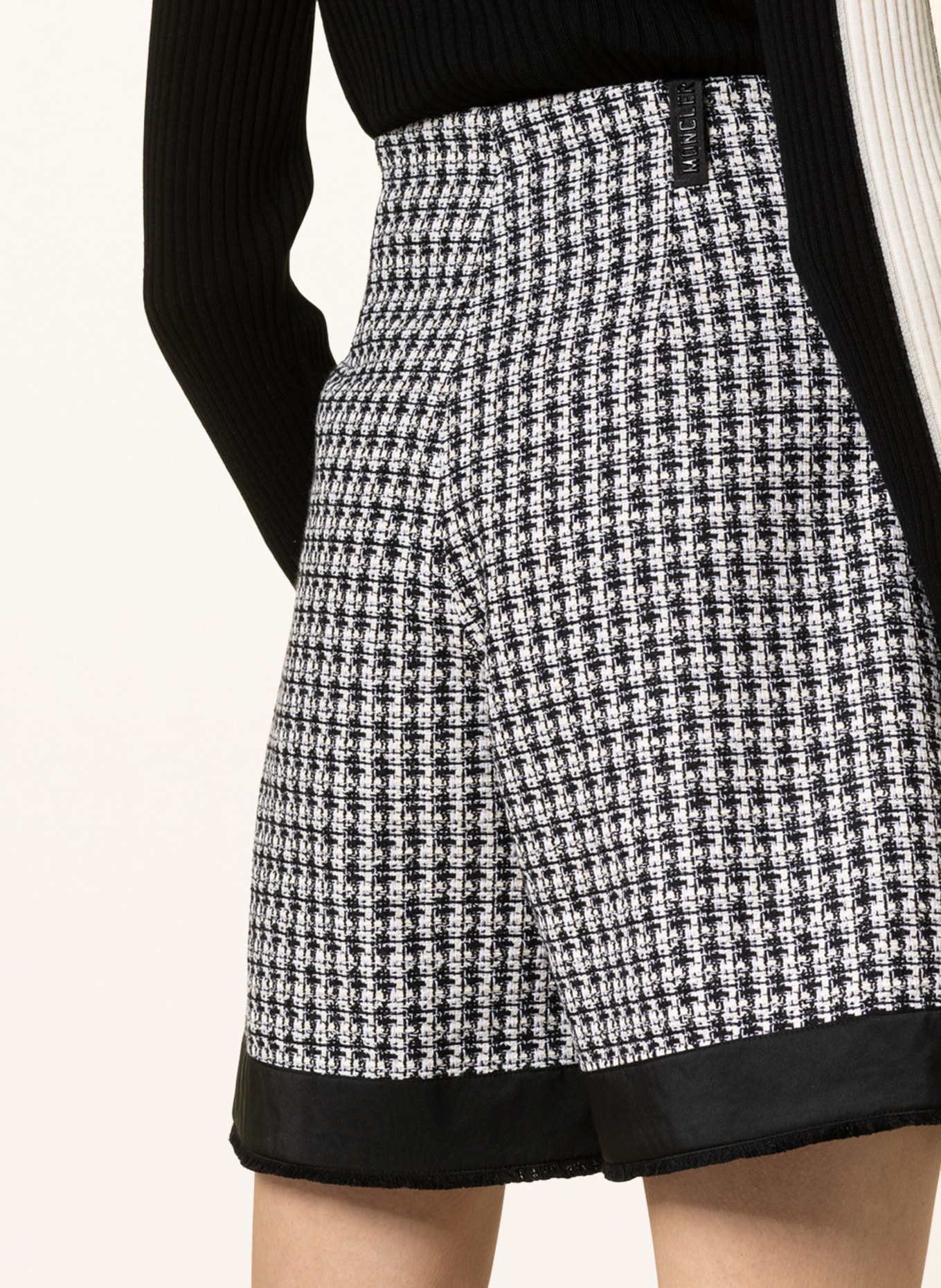 MONCLER Tweed shorts, Color: BLACK/ WHITE (Image 5)