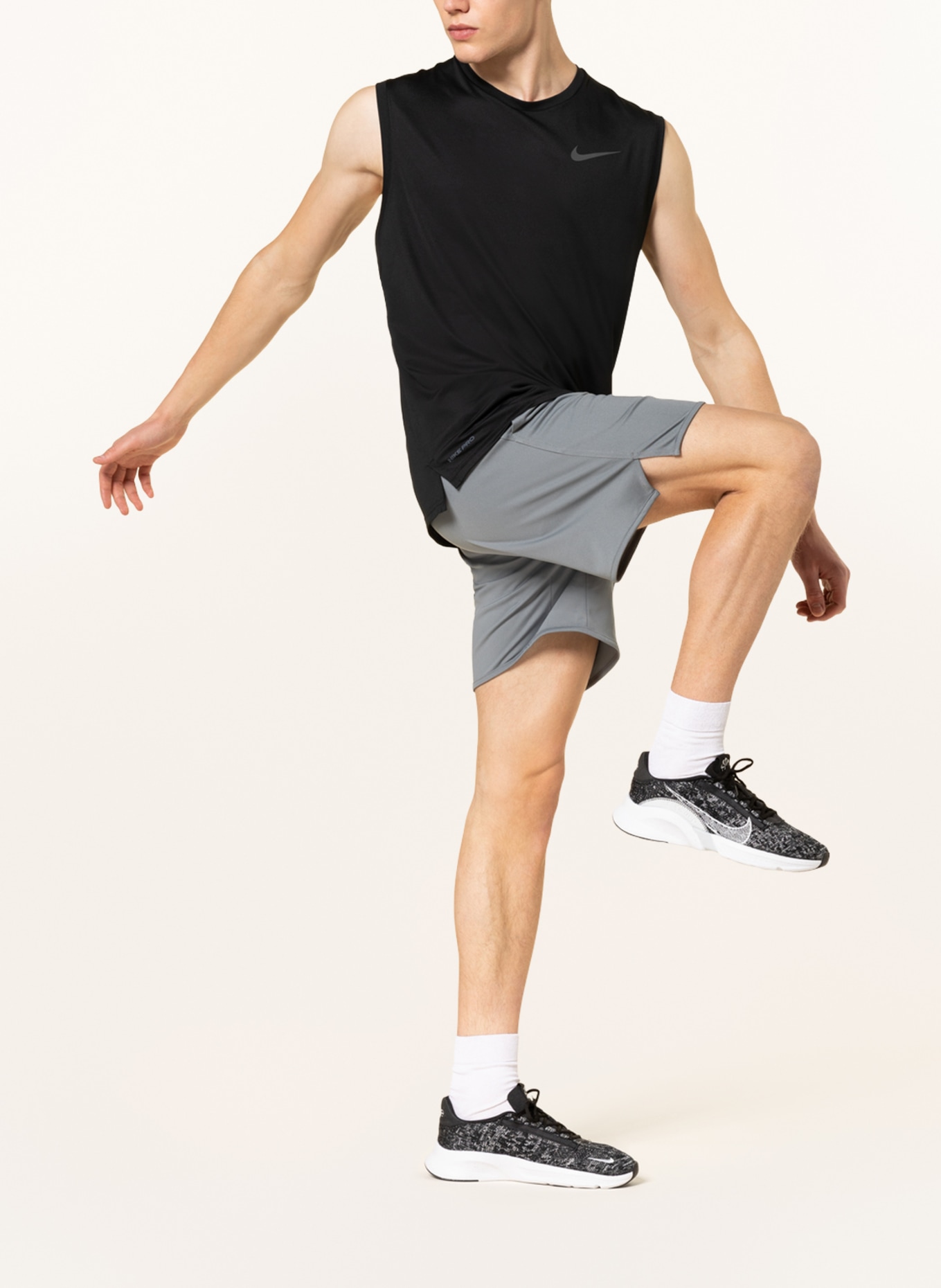 Nike Szorty treningowe DRI-FIT TOTALITY, Kolor: SZARY (Obrazek 6)