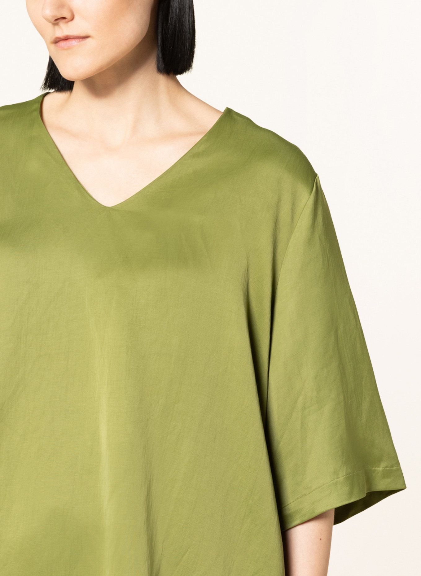 ayen Blouse-style shirt with linen and 3/4 sleeves, Color: GREEN (Image 4)