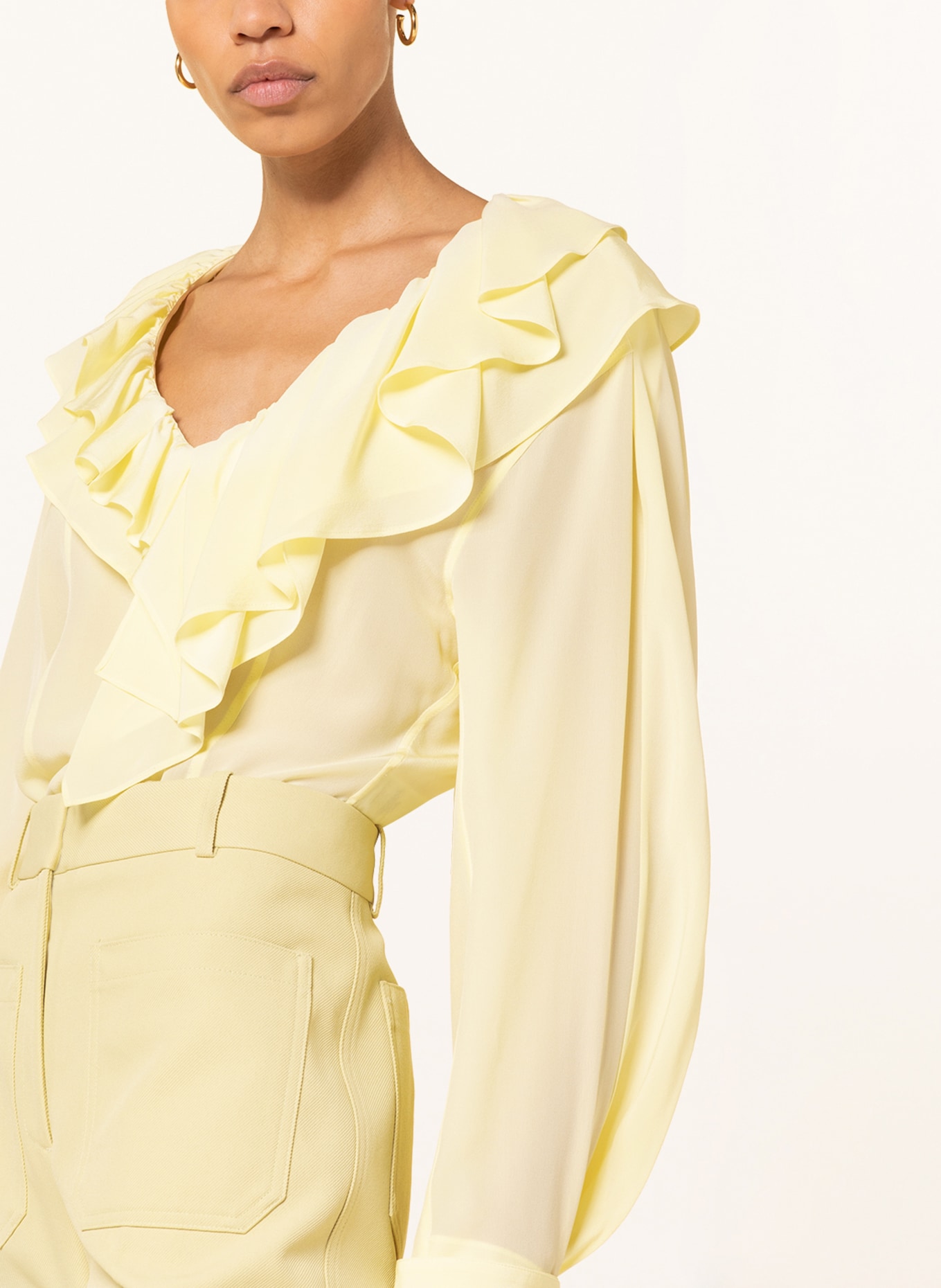 VICTORIABECKHAM Shirt blouse in silk with frills, Color: LIGHT YELLOW (Image 4)